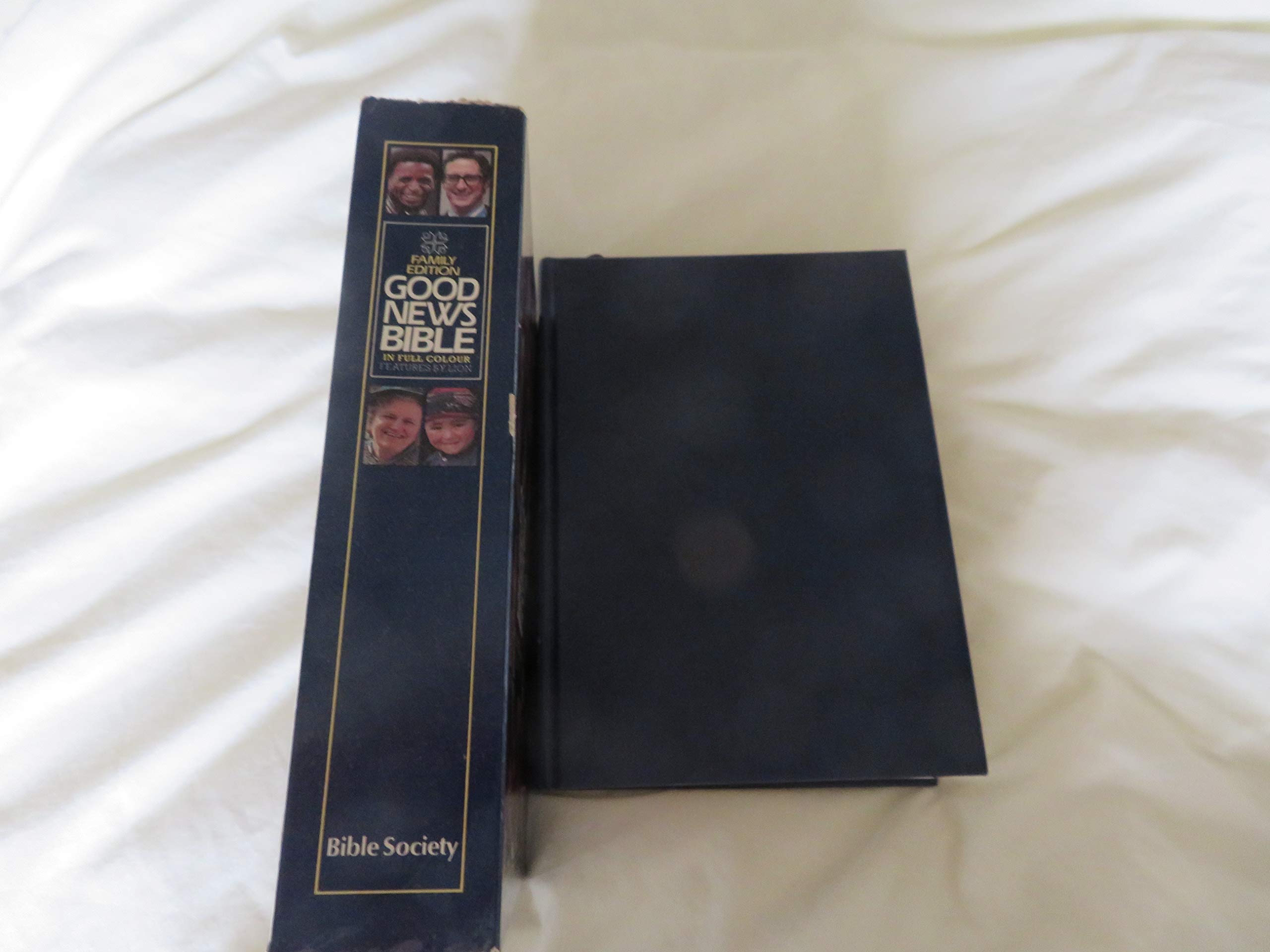 GOOD NEWS BIBLE: Family Edition