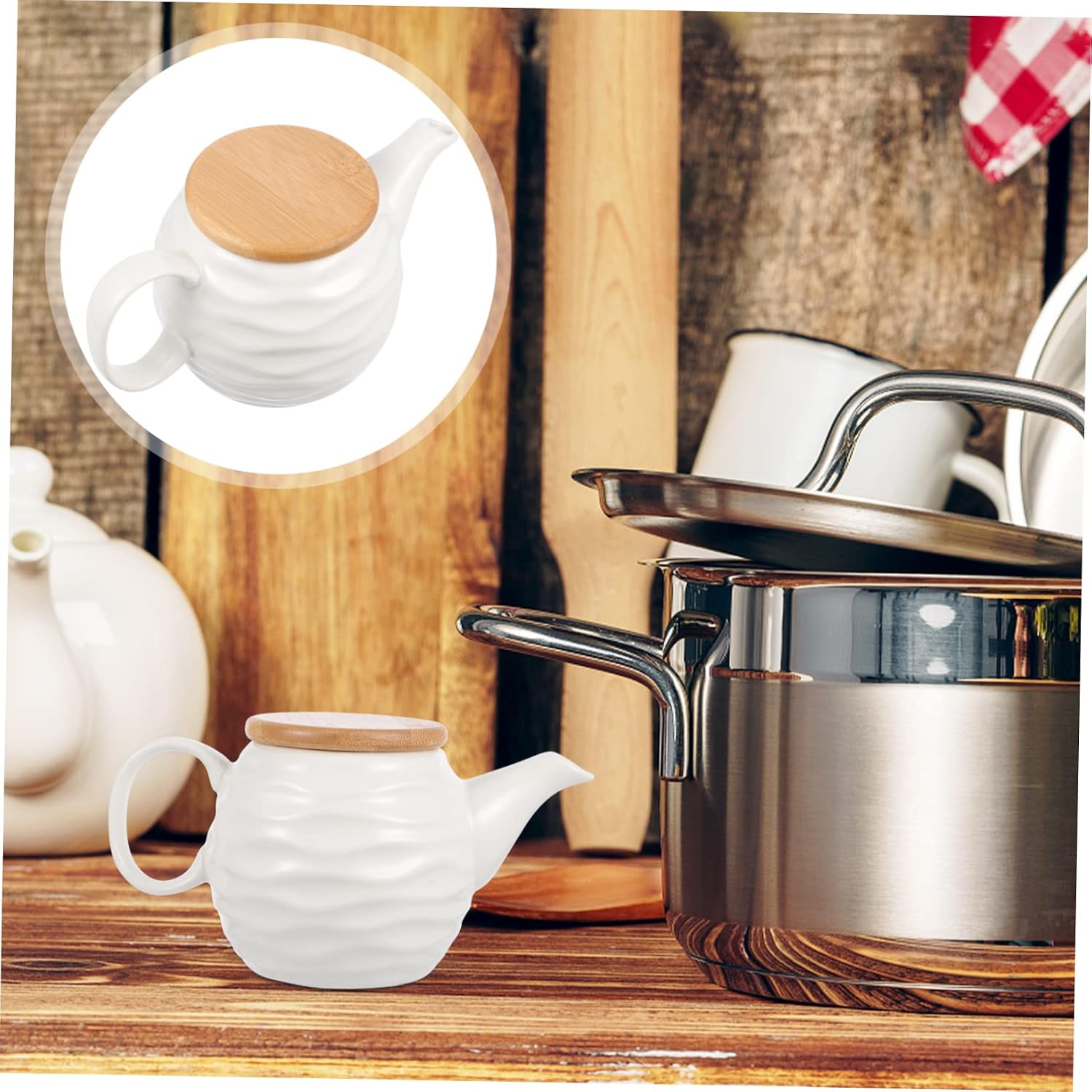 Zerodeko Ceramic Gravy Dish with Bamboo Lid - Sauce Pitcher for Vinegar Spices and Condiments - Kitchen Serveware for Dining and Entertaining