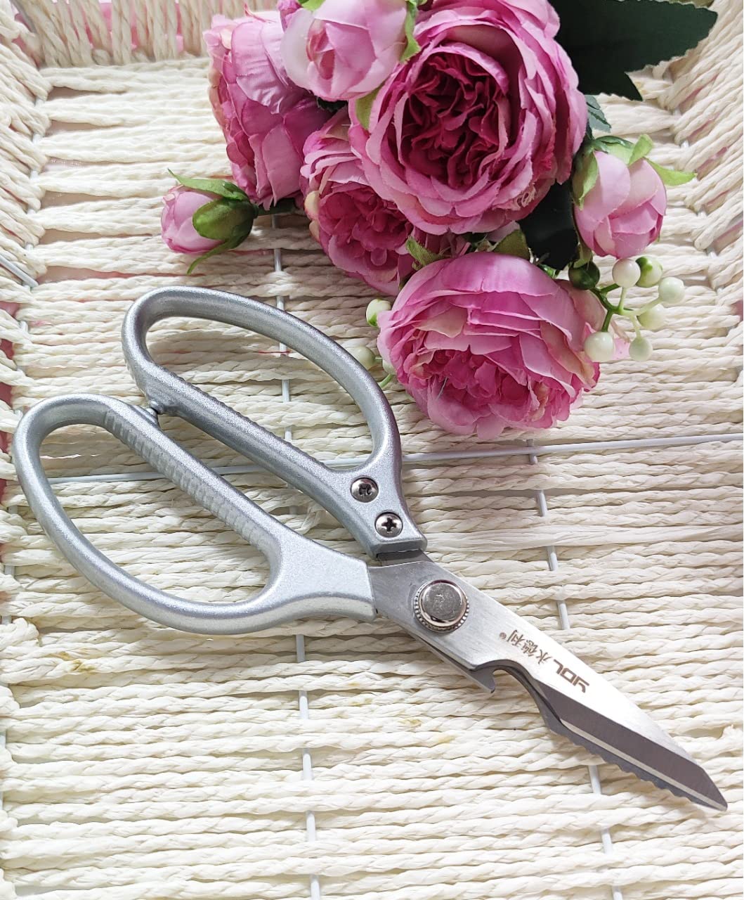 Stainless Steel Kitchen Scissors - Bottle Opener Included -5