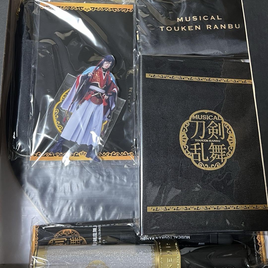 Amazon.co.jp: ミュージカル刀剣乱舞 お楽しみBOX 和泉守兼定 Amazon.co.jp: ミュージカル刀剣乱舞 お楽しみBOX 和泉守兼定