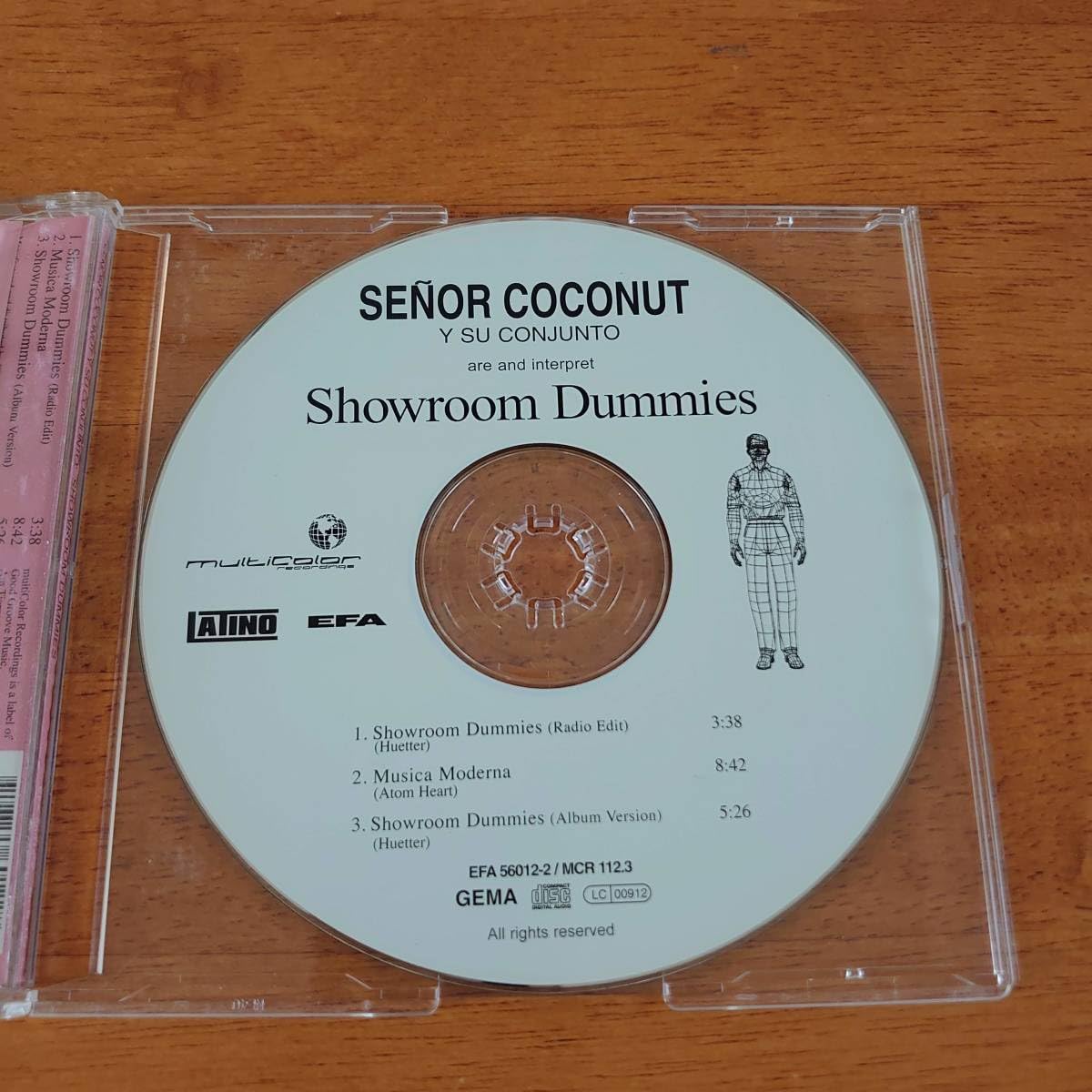 Amazon.co.jp: SENOR COCONUT Y SU CONJUNTO: SHOWROOM DUMMIES 輸入盤  