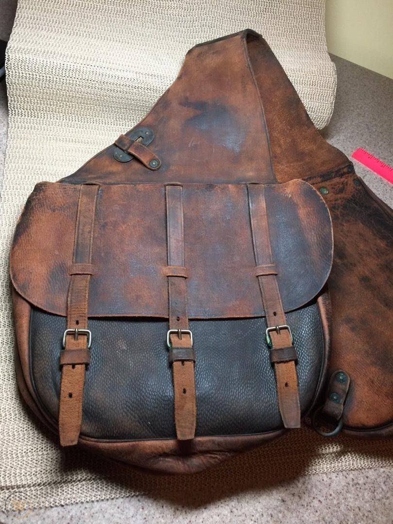 HUMAYL SADDLERY Horse Saddle Bag Cowhide Genuine Leather Western Equestrian Trail Simple Pack Equipment Horse Saddle Bags Size: 10” L x 10” W x 3 ½” D inches, BAG73