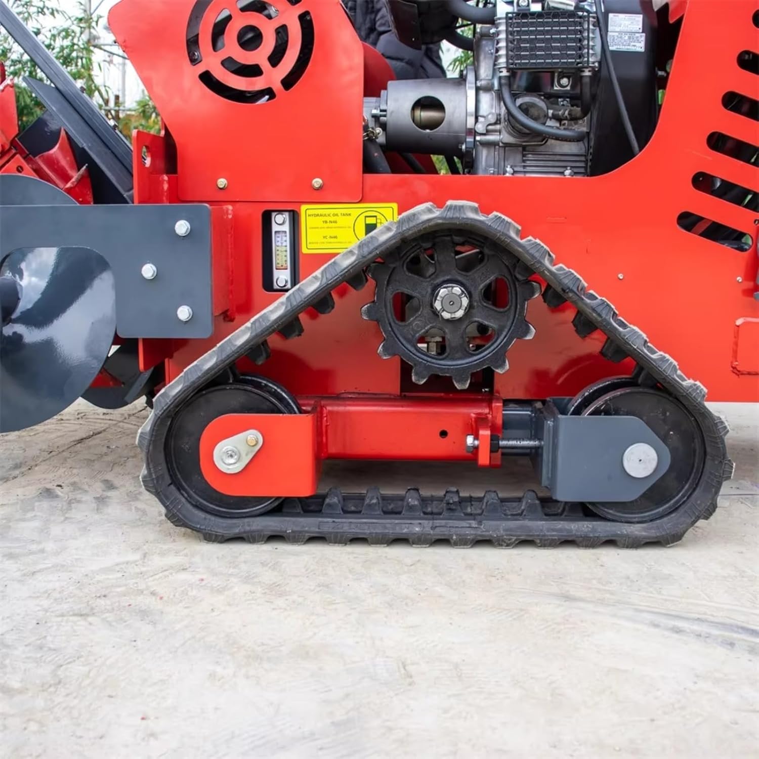 Walk-Behind Mini Trencher Crawler Skid Steer Ditching Machine for Landscaping Farm Drainage Cable Installation High Efficiency Narrow Trench Digging