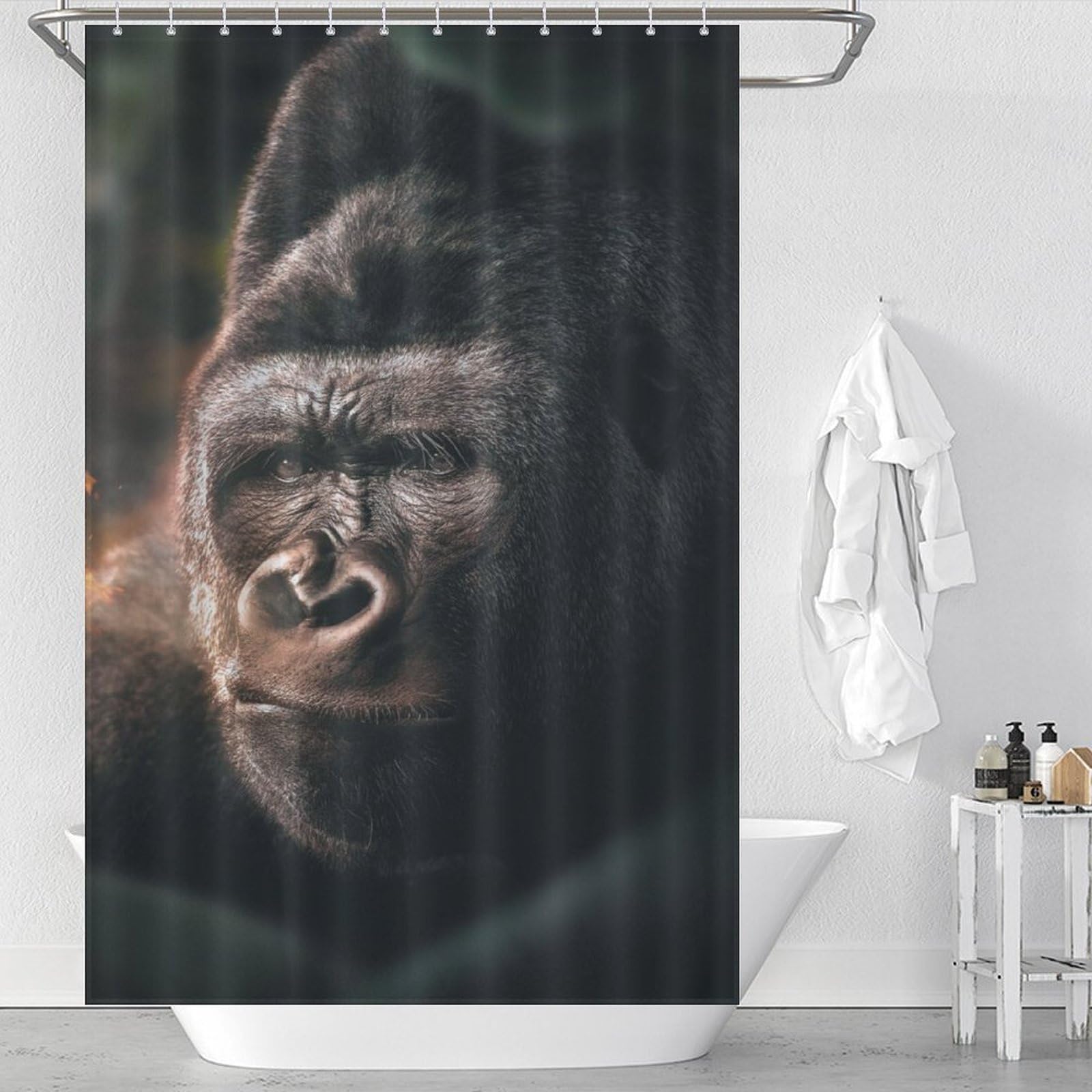 Rideaux de bain style Toile de Jouy Gorilla Flame pour salle de bain chic