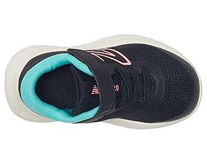 New Balance Mens 411v3