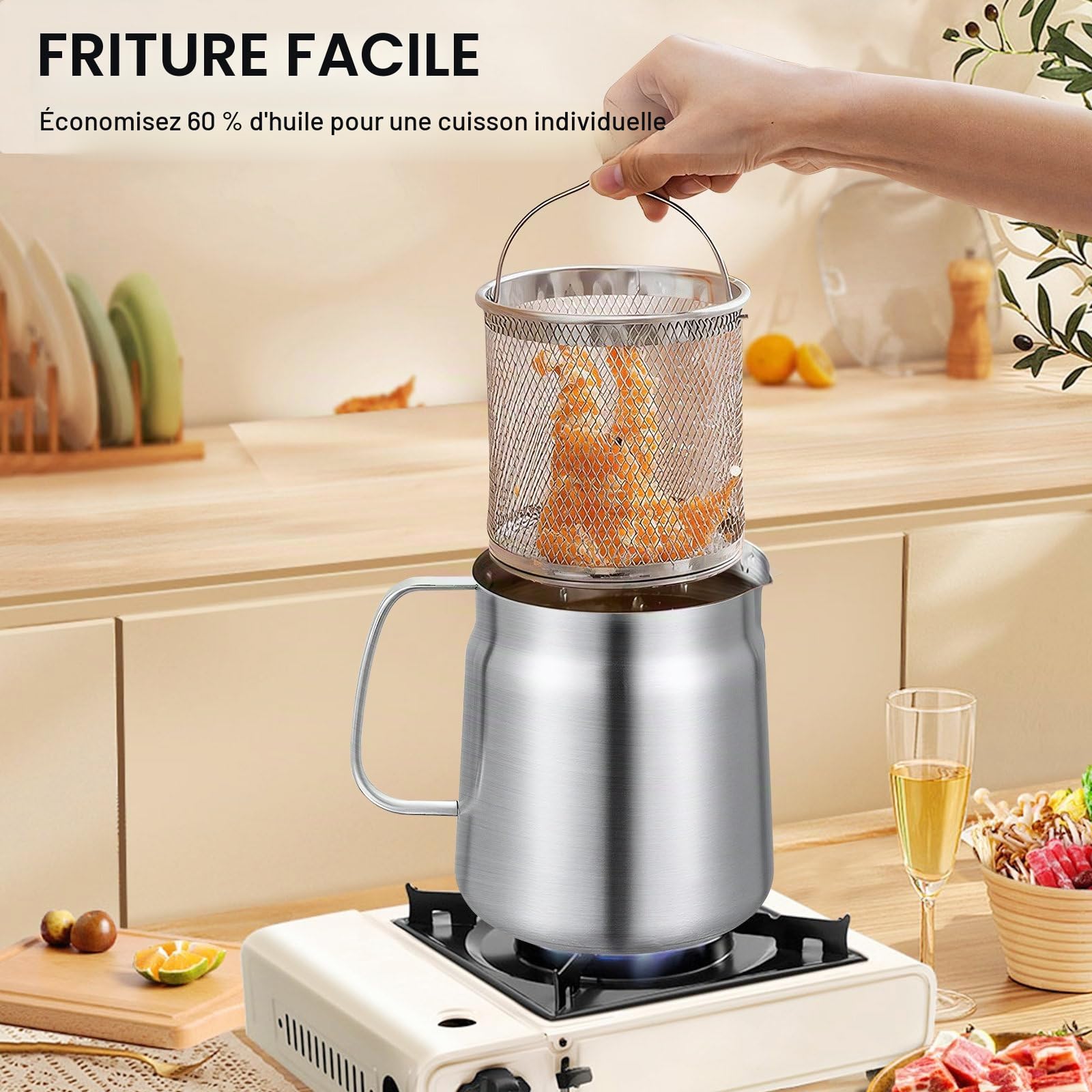 Pot de filtre à huile en acier inoxydable 304 avec panier filtrant et maille, couvercle anti-poussière et plateau antidérapant avec poignée pour stocker, frire et graisse de cuisson (2 L)