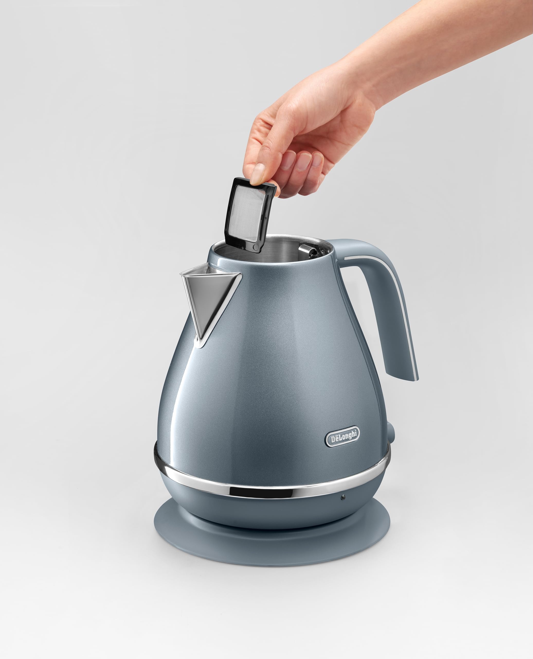 De'Longhi Icona Metallics KBOT4003.AZ Jug Kettle - Blue