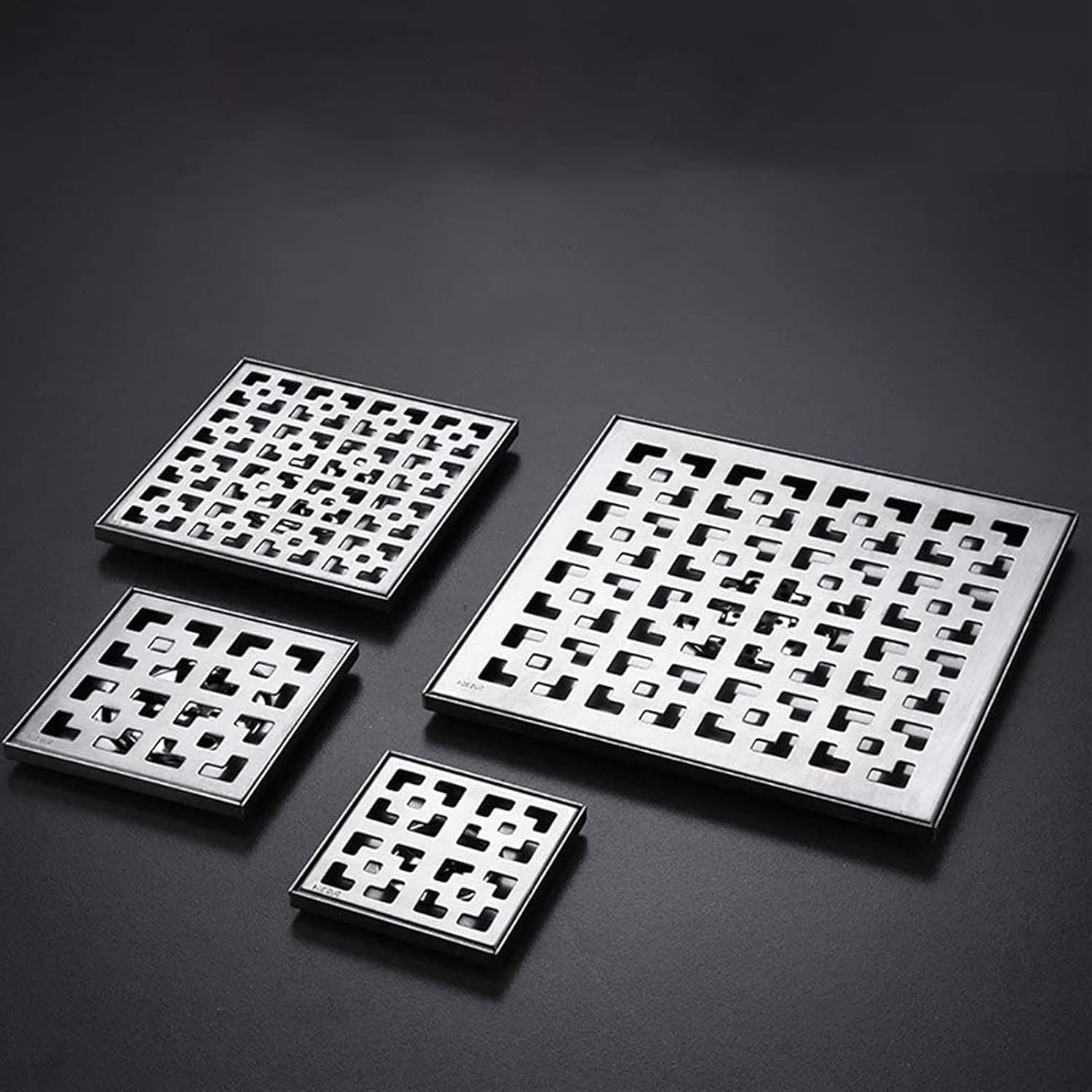 Odpływ prysznicowy ze stali nierdzewnej, kwadratowy design ze zdejmowanym rusztem i sitkiem do włosów, idealny do użytku w łazience, 15 cm x 15 cm