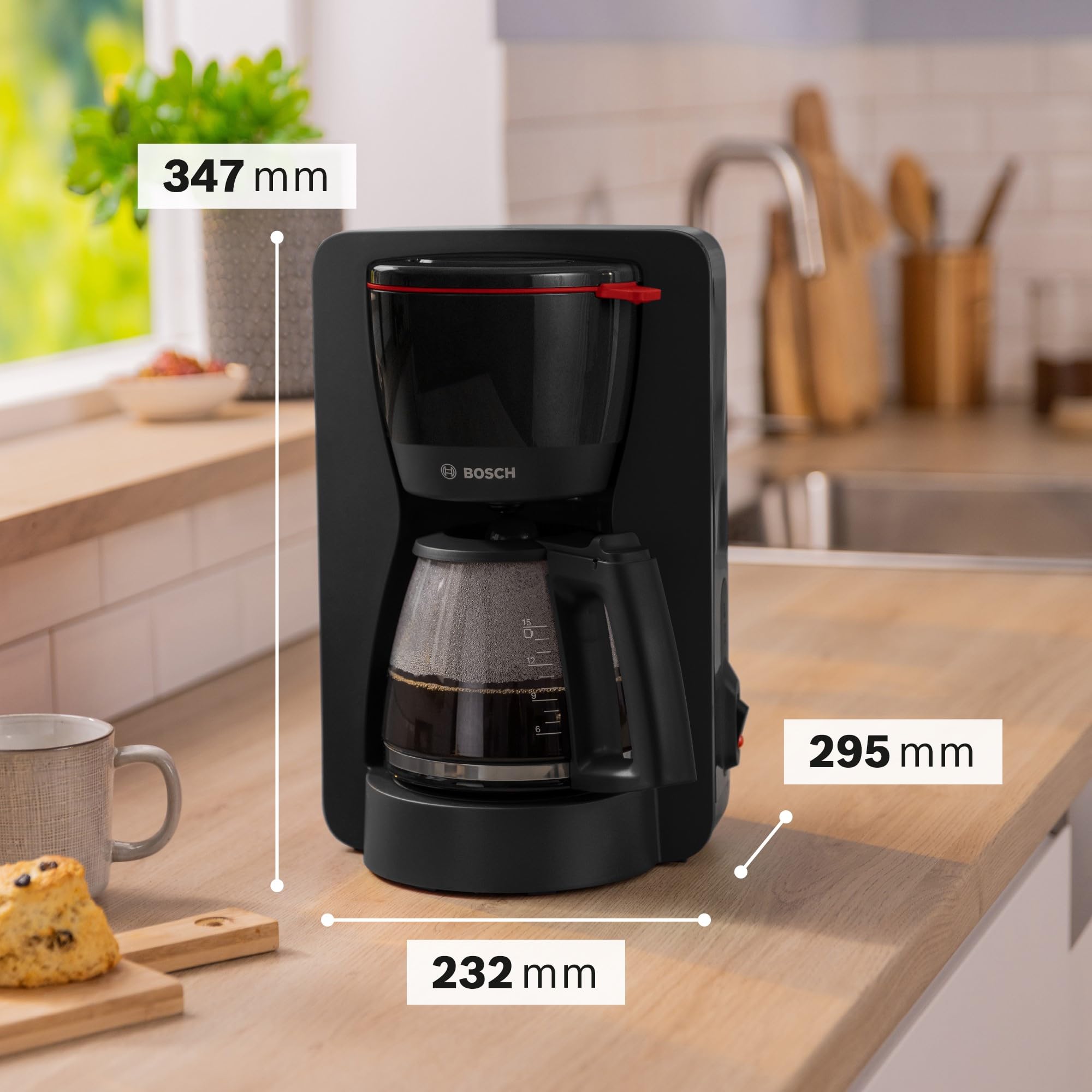 Bosch - Cafetera de Goteo, Jarra de Cristal Ergonómica, Depósito de Agua Extraible, Filtro Extraible, Apagado Automático, Anti Goteo, Negro, TKA2M113