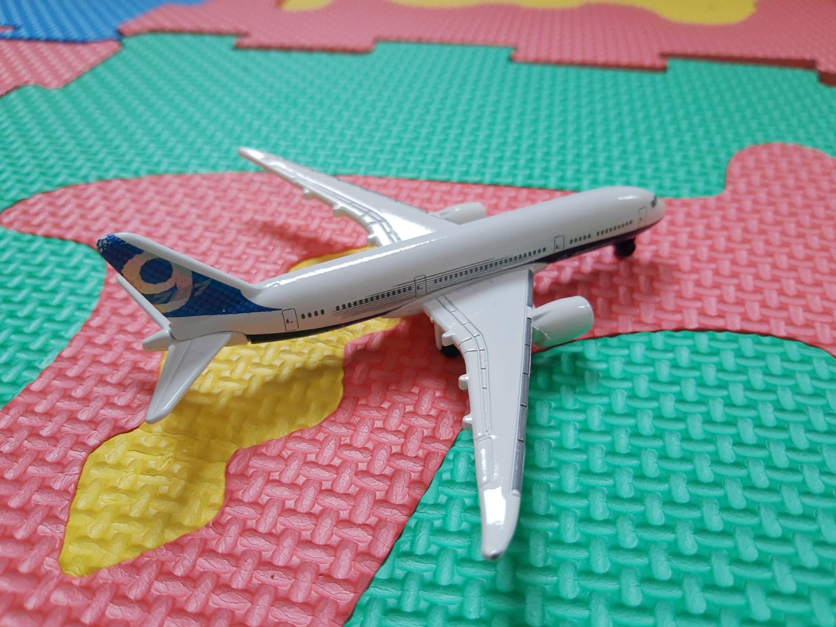 Majorette – Avion 11 Cm – Assortiment Aléatoire – Métal Et Plastique – Dès 3 Ans – Collection