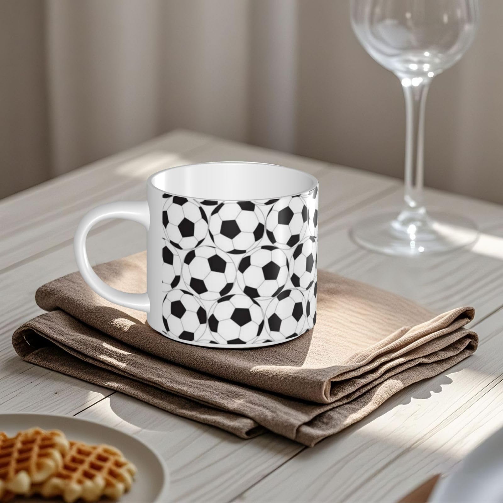 Schwarz-weißes Fußball-Muster, bedruckte große Kapazität, Keramik-Tasse, Kaffeetasse