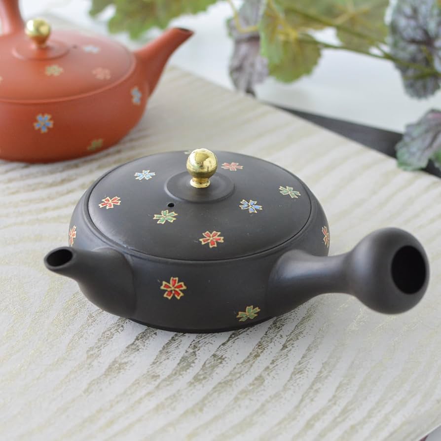 Amazon｜常滑焼 急須 石龍窯 黒泥 平型 石楠花柄 容量約160ml