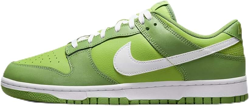 シューズ NIKE SB DUNK LOW \"Chlorophyll On-Foot Look at the Nike Dunk Low “Chlorophyll” | Hypebeast
