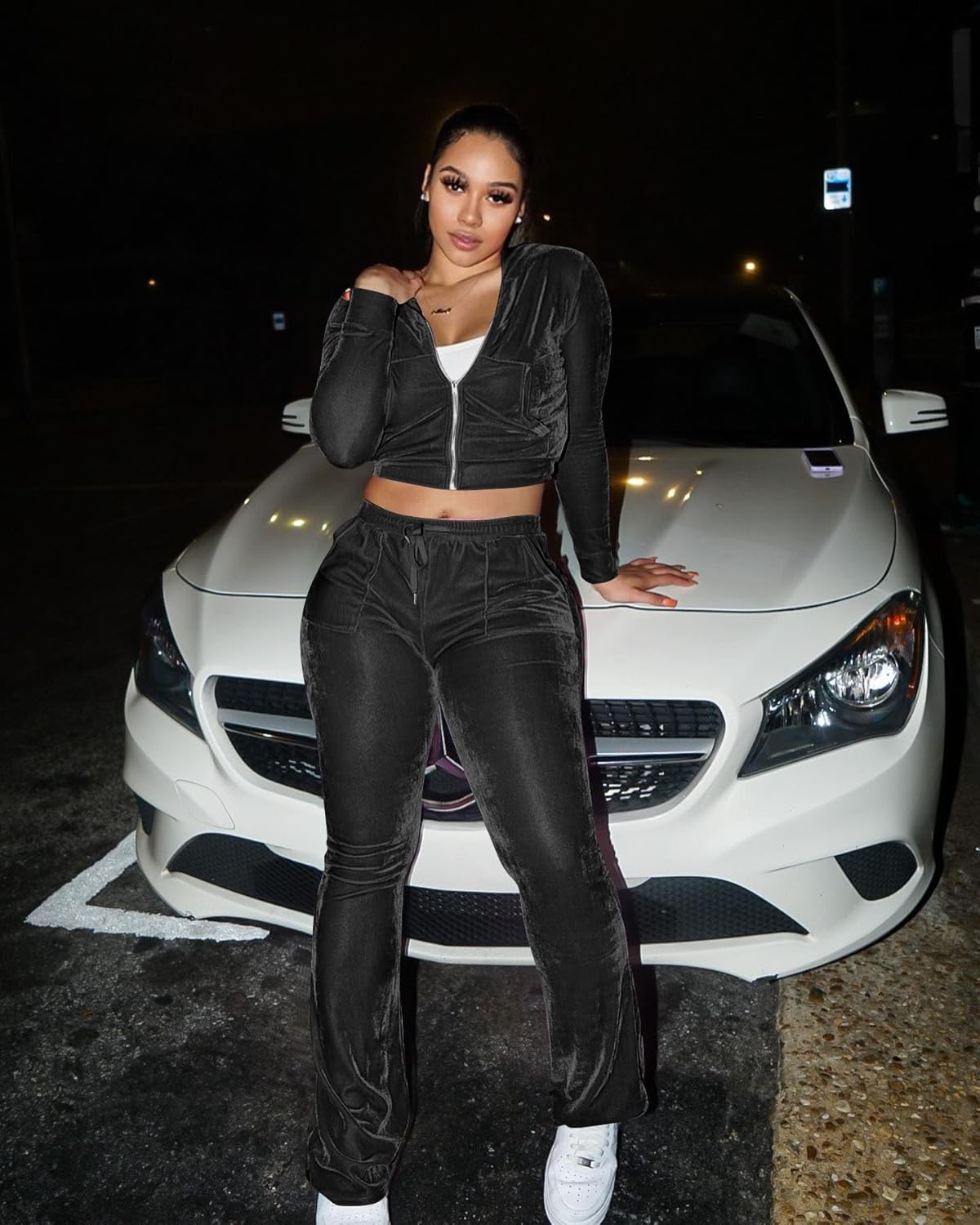 yidengymx Womens Velour Tracksuit Two Piece Outfits for Women Long Sleeve Hooded Zip Crop Tops Flared Pants Set - Image 4