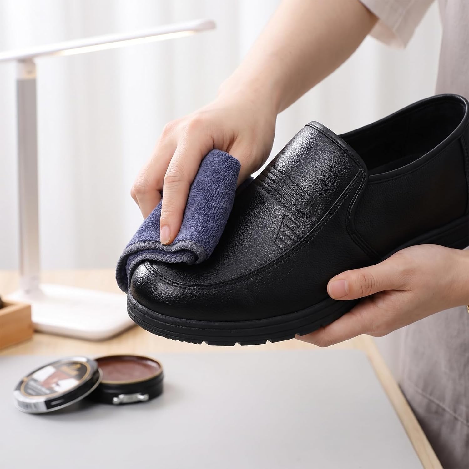 4PCS Shoe Polish Cloth Kit Soft Microfiber Shine Clothes for Shoes Cleaning Leather Suede Boots, Multi-surface Care Polishing Cleaner Set