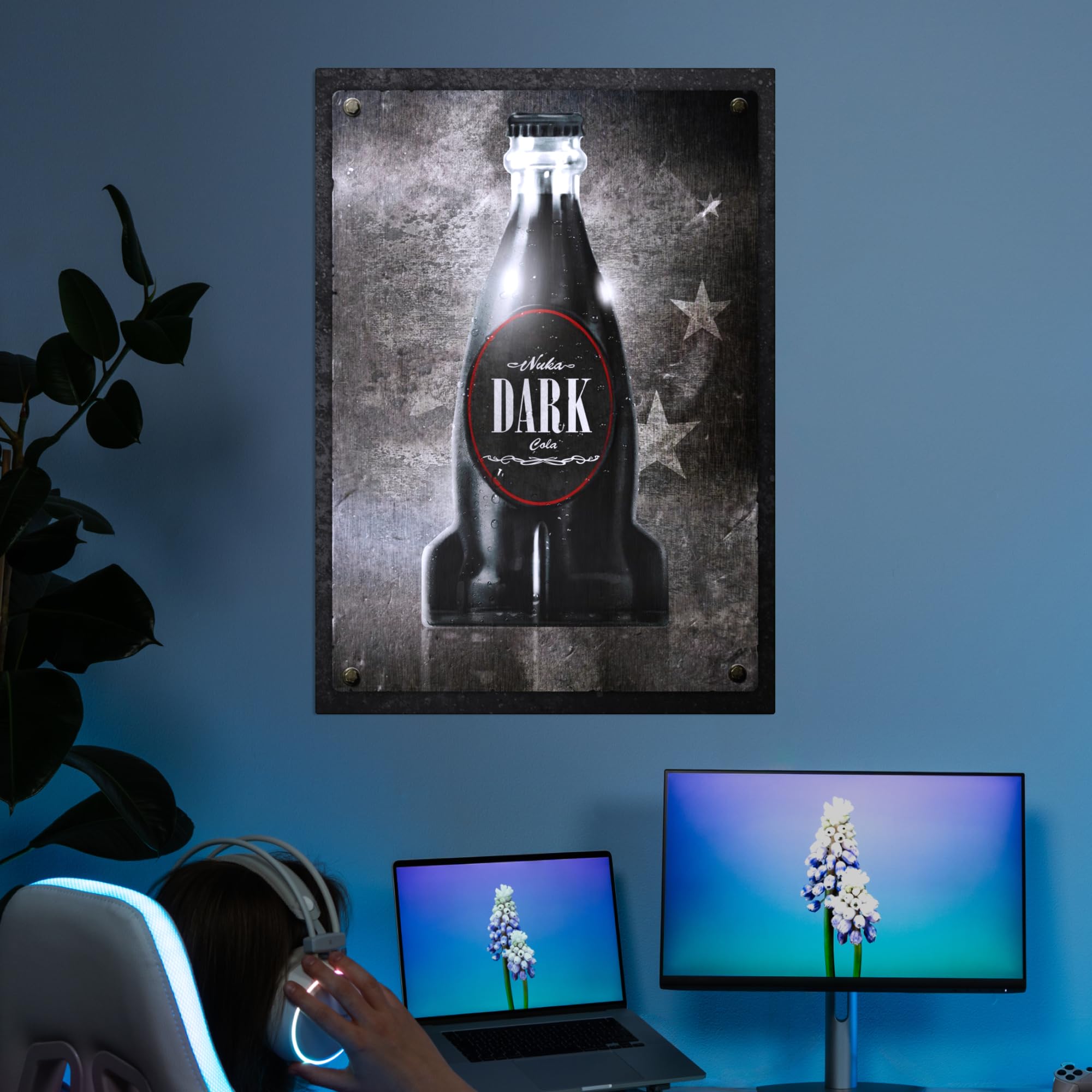 Displate – Poster in metallo – Montaggio magnetico – Fallout – Nuka Cola Dark – Dimensione L – 67,5 x 48 cm