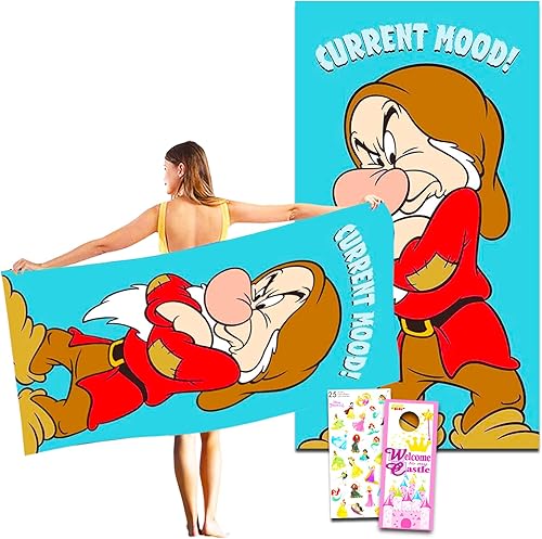 Miniatura 1 de Snow White and The Seven Dwarfs Grumpy - Juego de toallas de playa gruñonas de 40 x 72 pulgadas con calcomanías y más  Accesorios de playa Disney