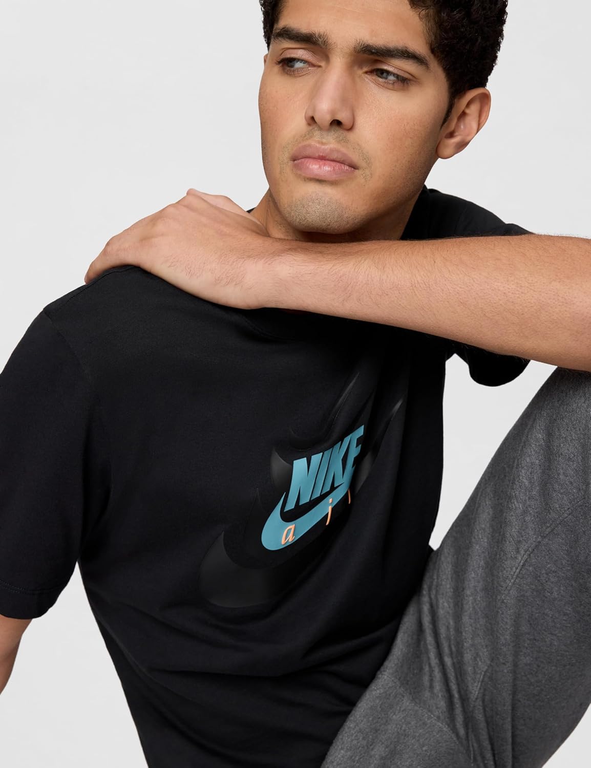 Nike Mens Sportswear Club T-Shirt (Futura Air) - Image 5
