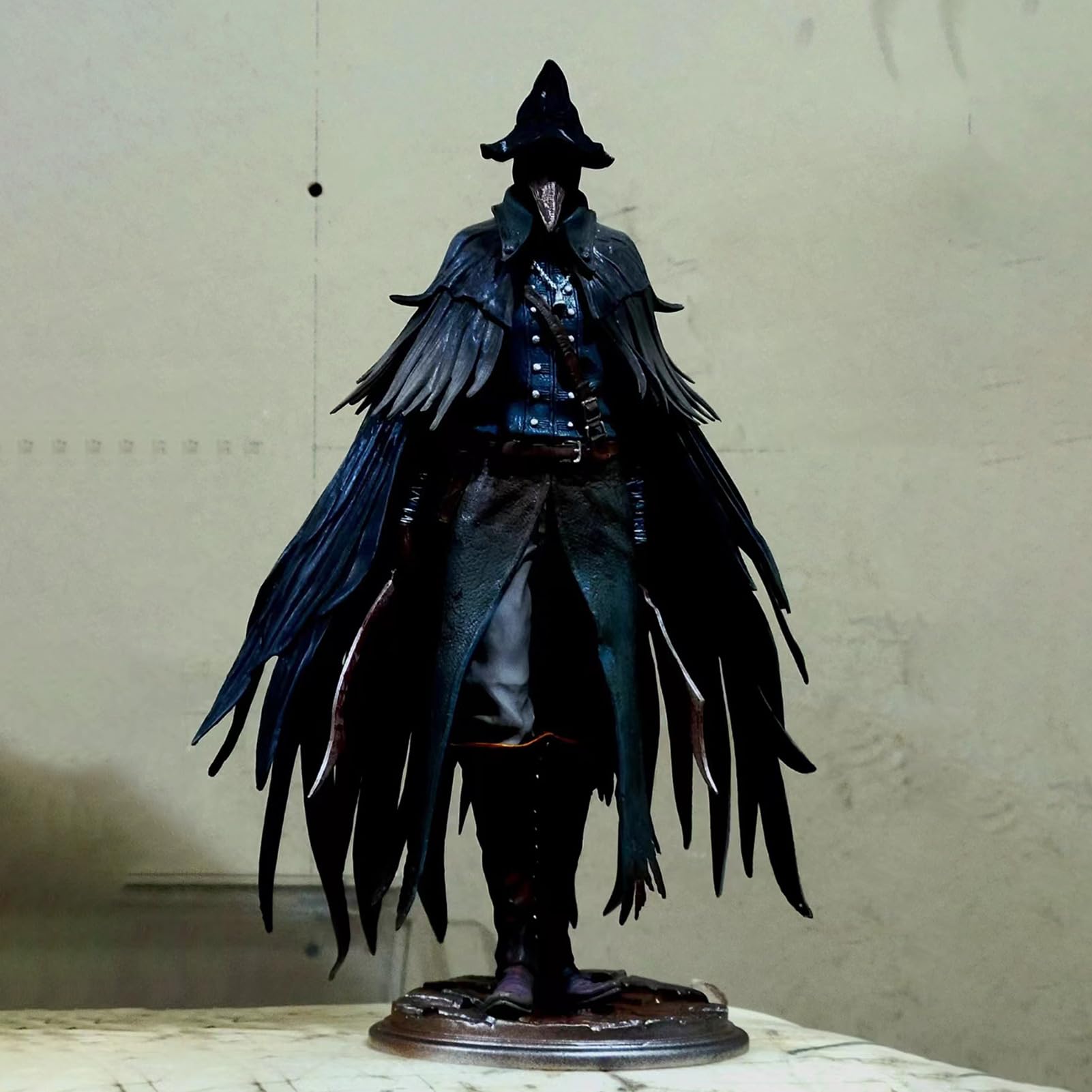 Amazon.co.jp: LGSAFDLQ Bloodborne Figure Witch Hunter Premium