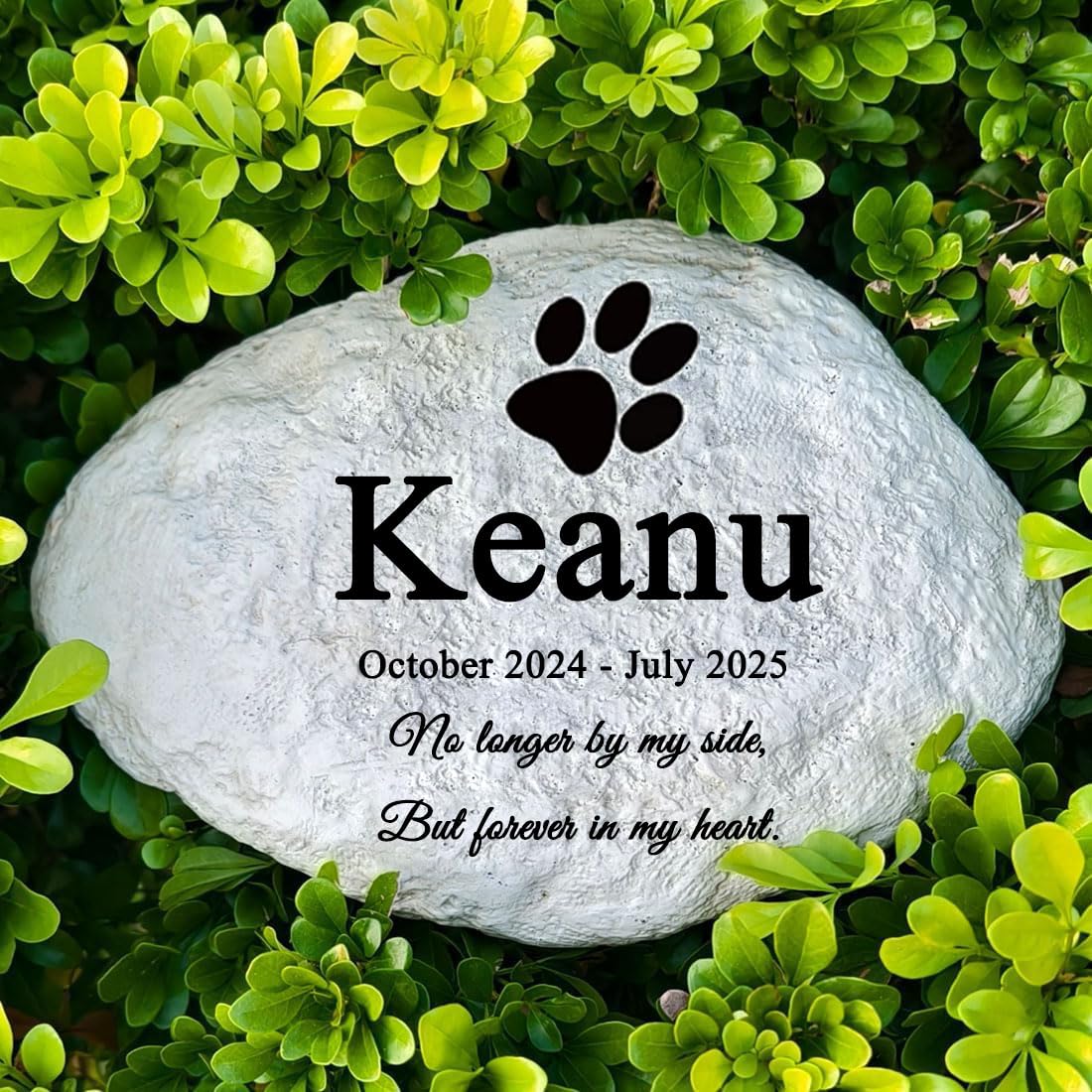 Personalized Pet Memorial Garden Stones, Paw Prints Dog Cat Headstone Grave Marker, Sympathy Pet Loss Gift For Dog Or Cat，Various Animal Patterns Available.