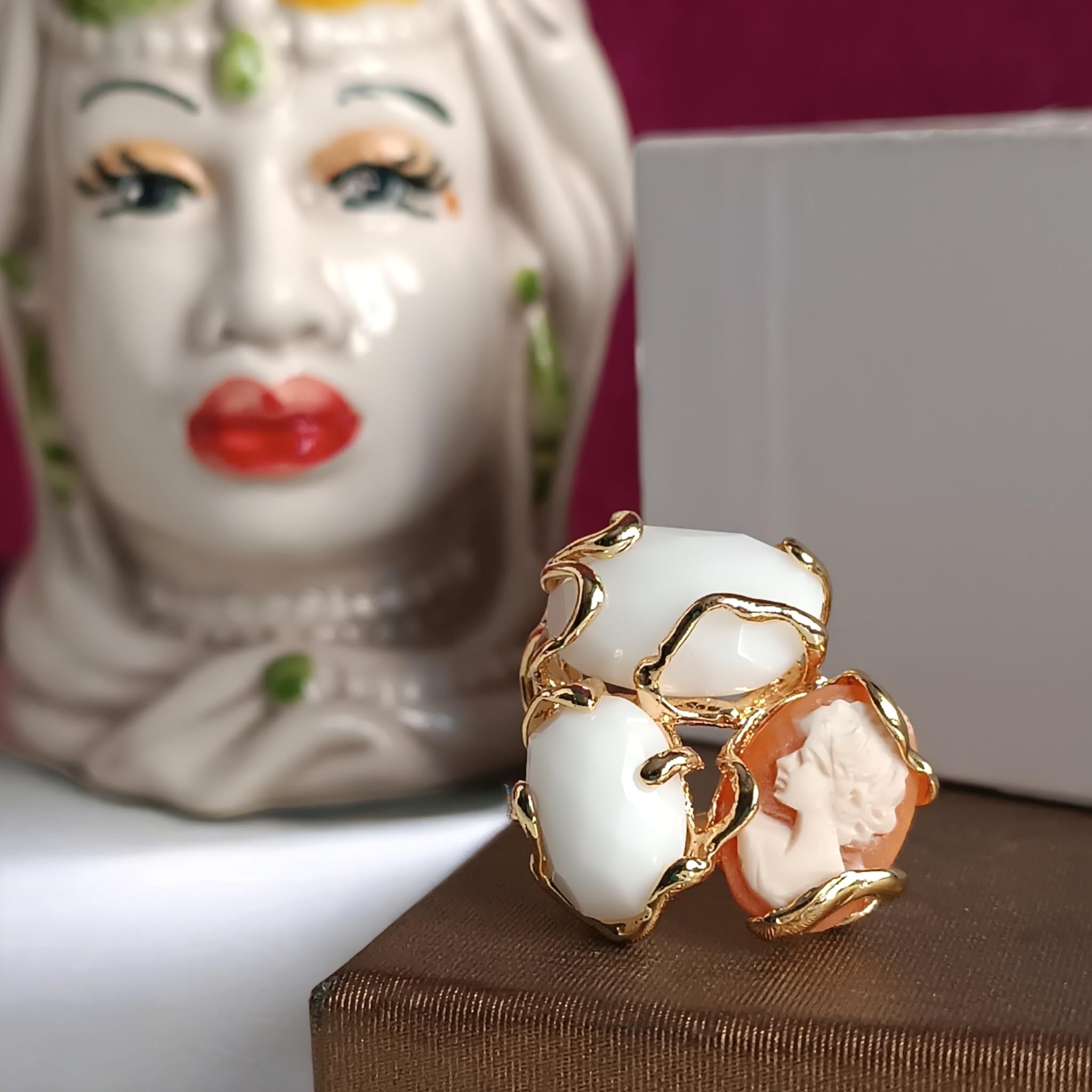 Anello Triplo con Agata Bianca e Cammeo Conchiglia