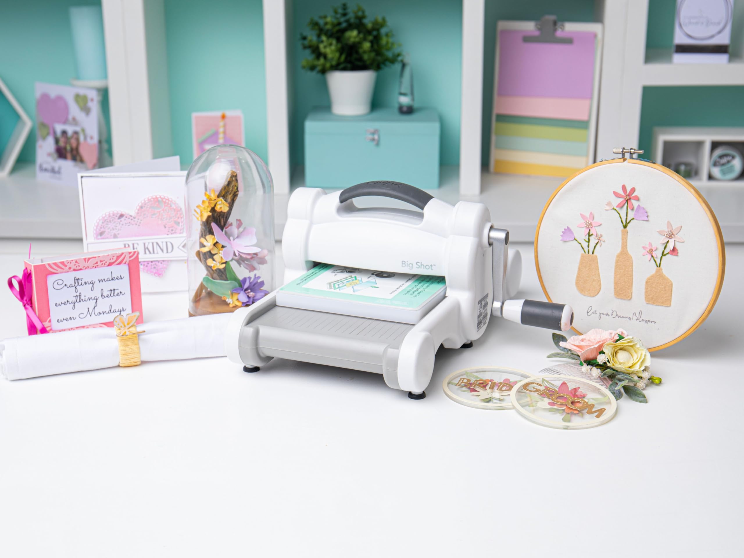 Sizzix Big Shot Stanz- und Prägemaschine für Kunst und Handwerk zum Basteln von Karten, Scrapbooking und Journaling
