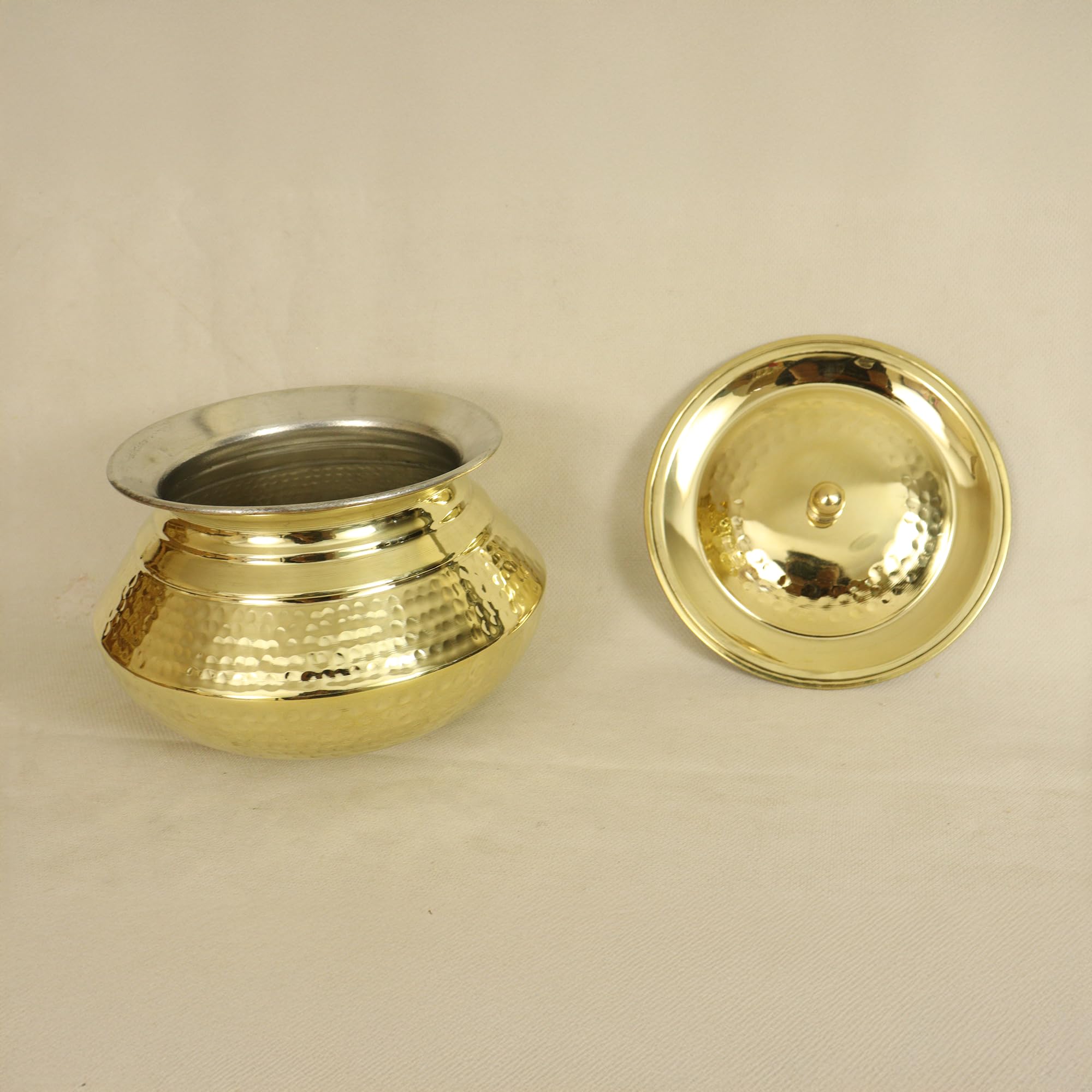Spillbox Putrika Brass Kitchen Appliances Cooking Serving Pot Pan|Biryani Handi|Urli|Serveware|Tope |Patila|Cookware Bowl|Cooking Bowl Set with Lid-Hammered Patila (Gold, Small), Polished, 500 Ml 3