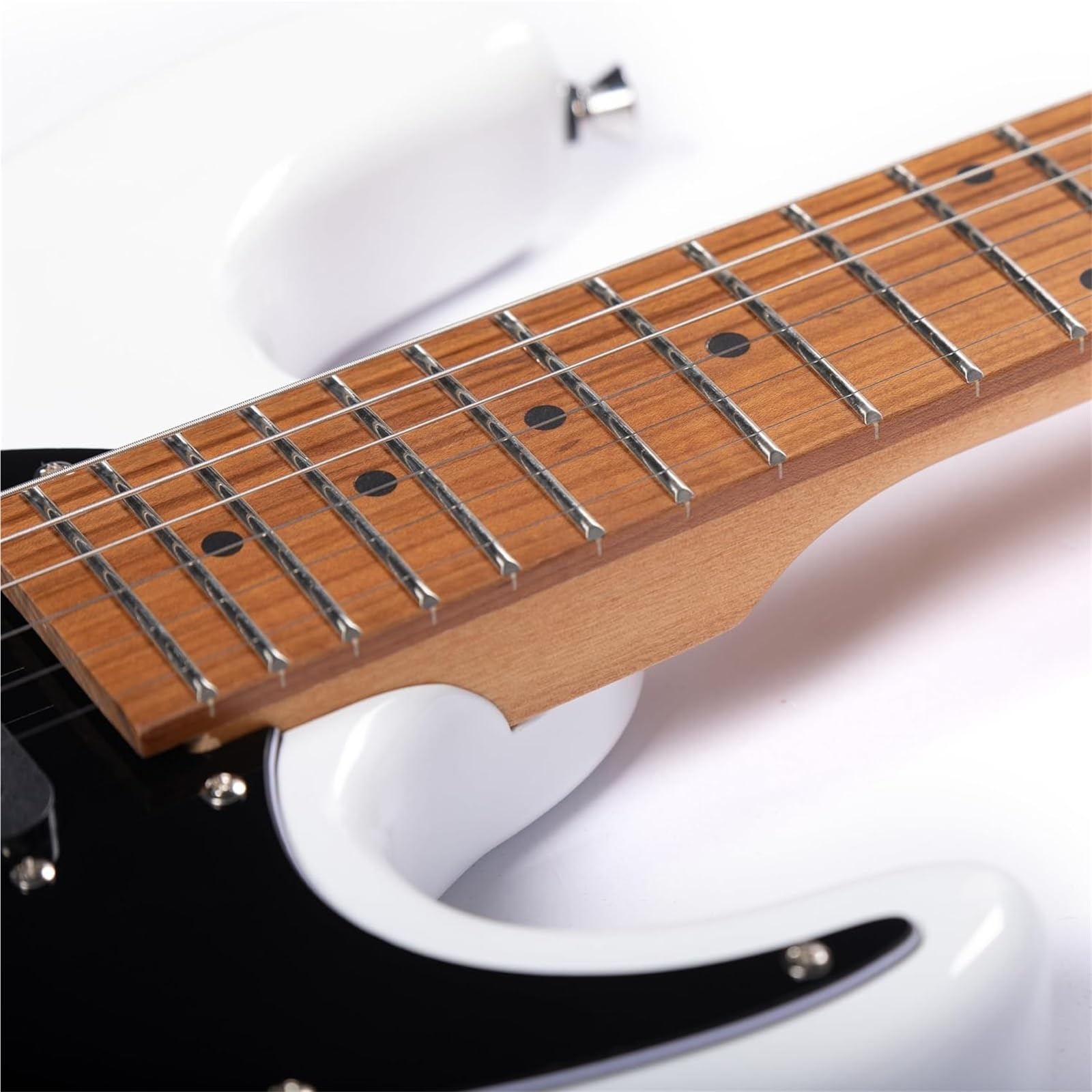 Chitarra Elettrica Strumenti Musicali Chitarra Elettrica A Corpo Solido Con Ponte Regolabile 7 Corde Pickup SSH Moderno In Legno Di Acero Prestazioni Professionali(Dark red)