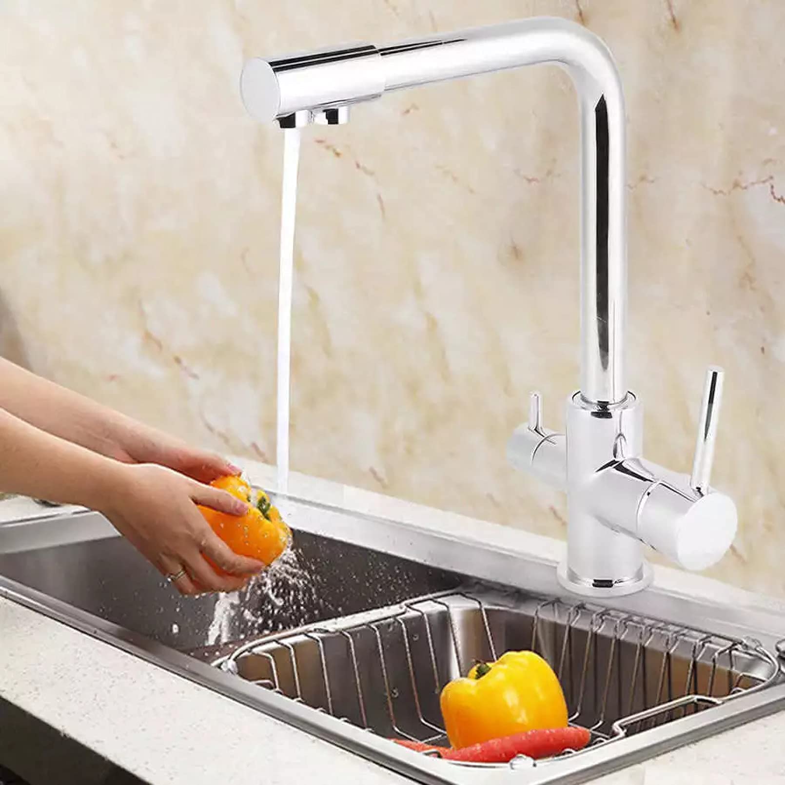 Robinet cuisine 3 en 1 pour éliminer l'encombrement des bouteilles