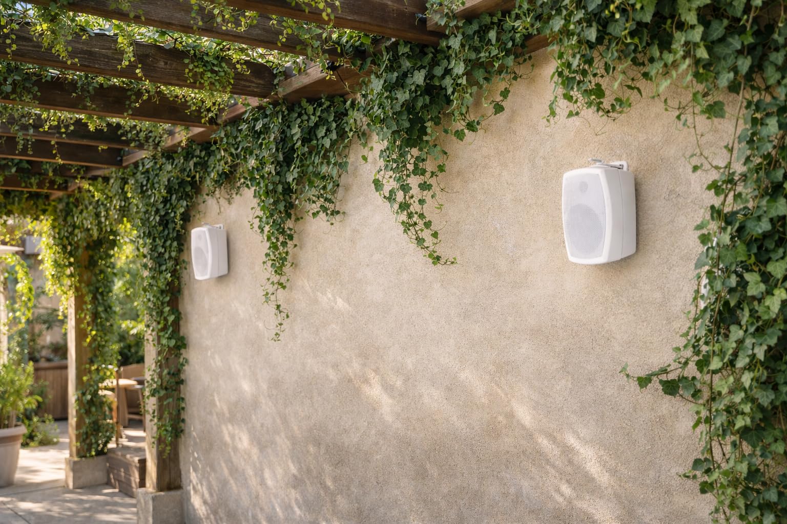 System One – od520 WH - Coppia di casse acustiche per interni ed esterni. Colore: Bianco.