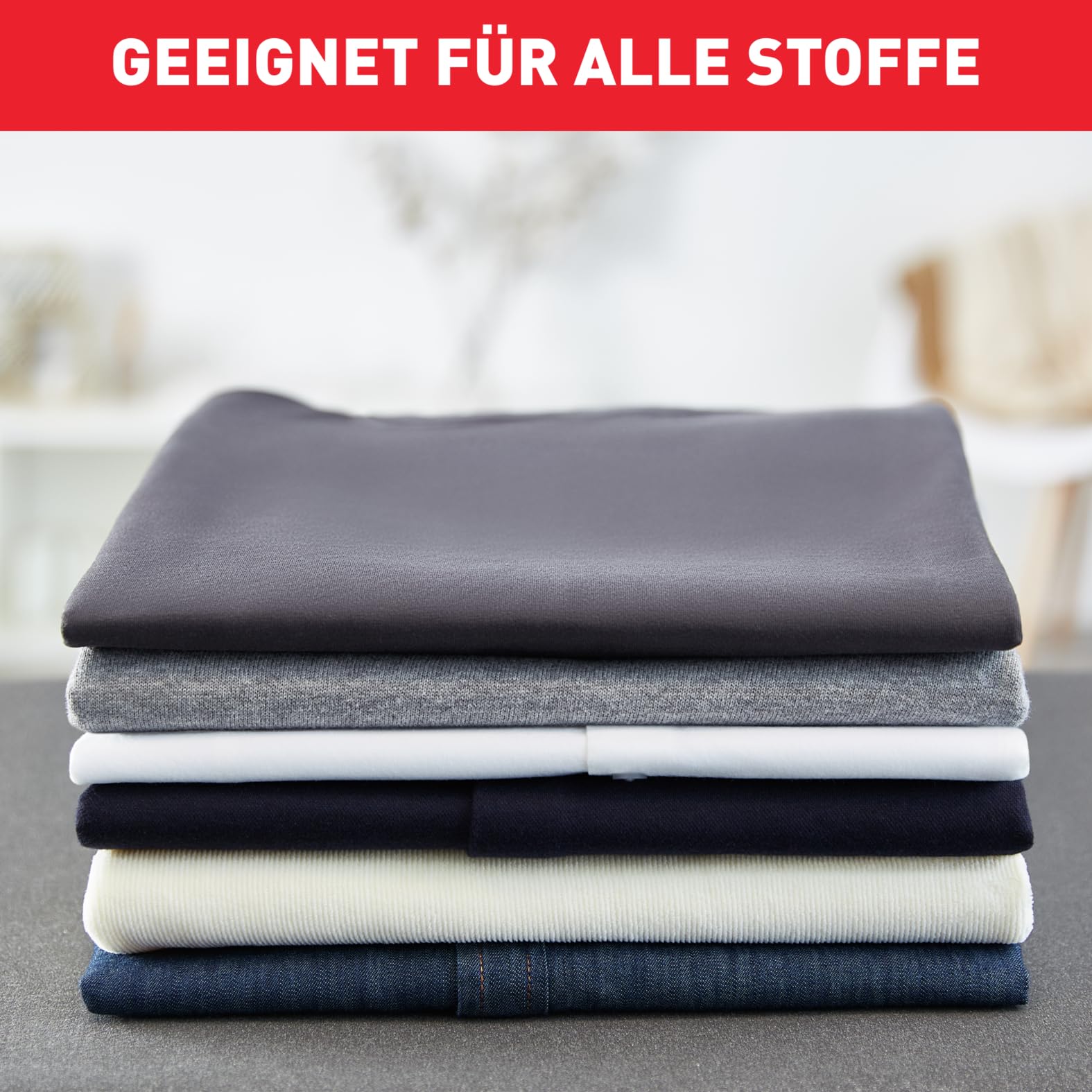 TEFAL EXPRESS ANTI-CALC Dampfbügelstation, abnehmbarer Kalk-Kollektor, 450 g/Min. Dampfstoß, leistungsstarker 6,5-Bar-Druck, Smart Temp-Technologie, Eco-Modus, 1,8l Wassertank, schwarz/weiß, SV8055