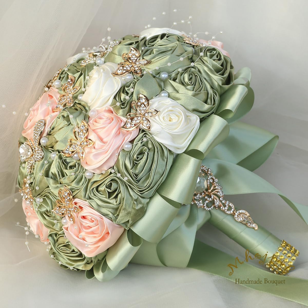 Handmade Wedding Flowers Bouquet Round Holding Bridal Bouquet Artificial Satin Roses Bunch for Bride Bridesmaid Wedding Quinceanera