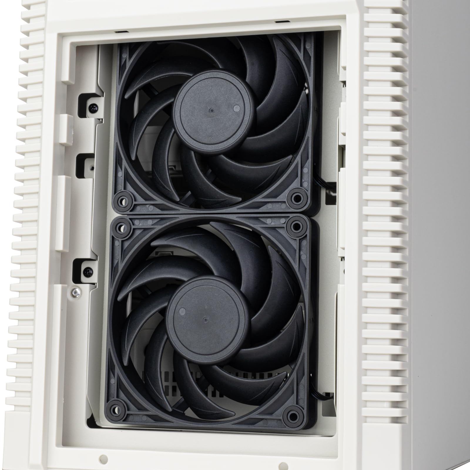 Silverstone FLP02 - Chasis Tipo Torre Inspirado en lo Retro, con Soporte de refrigeración y expansión de Alto Rendimiento, SST-FLP02W