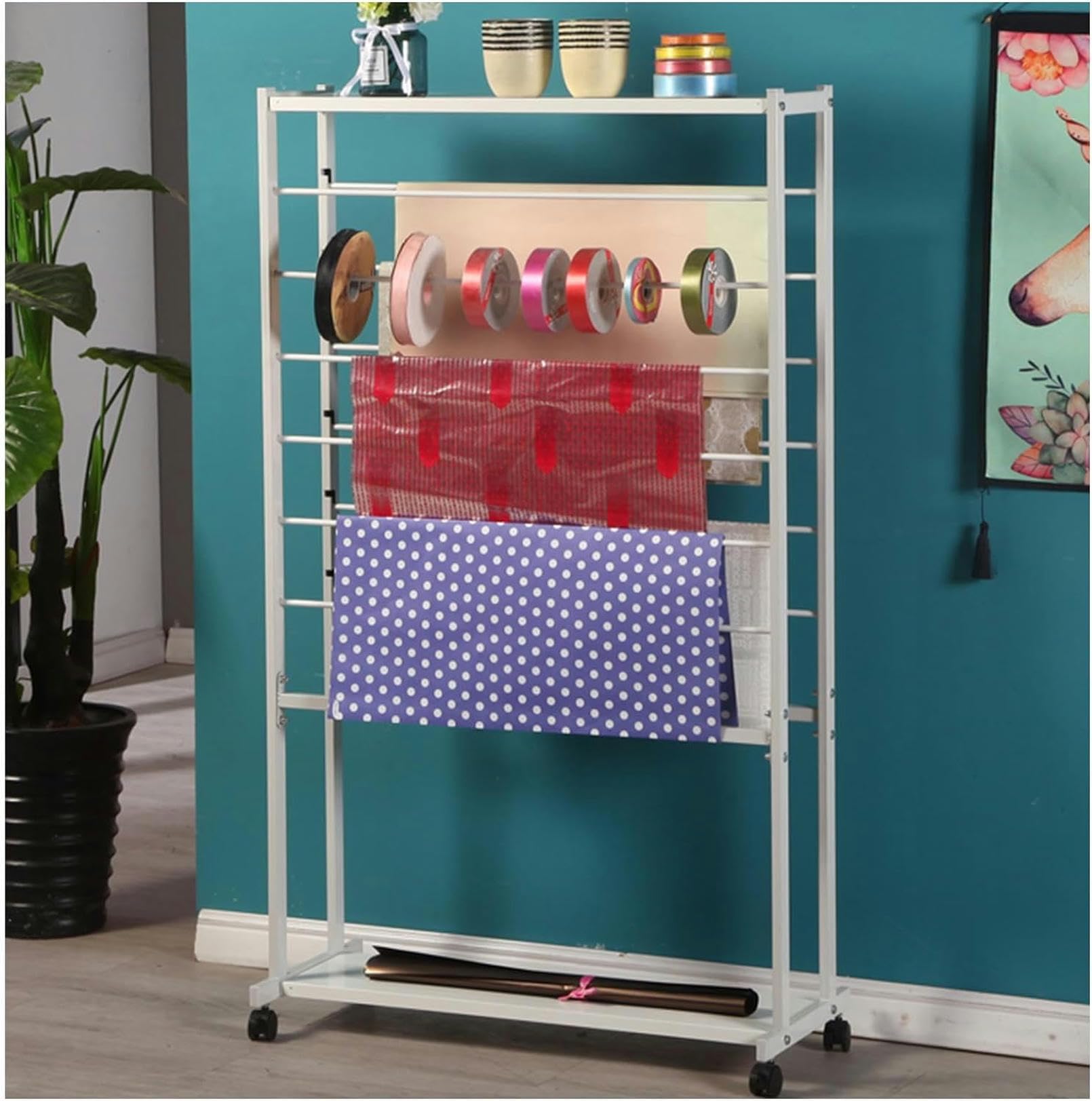 Support de rangement pour serviettes et cravates autoportantes avec porte-ruban