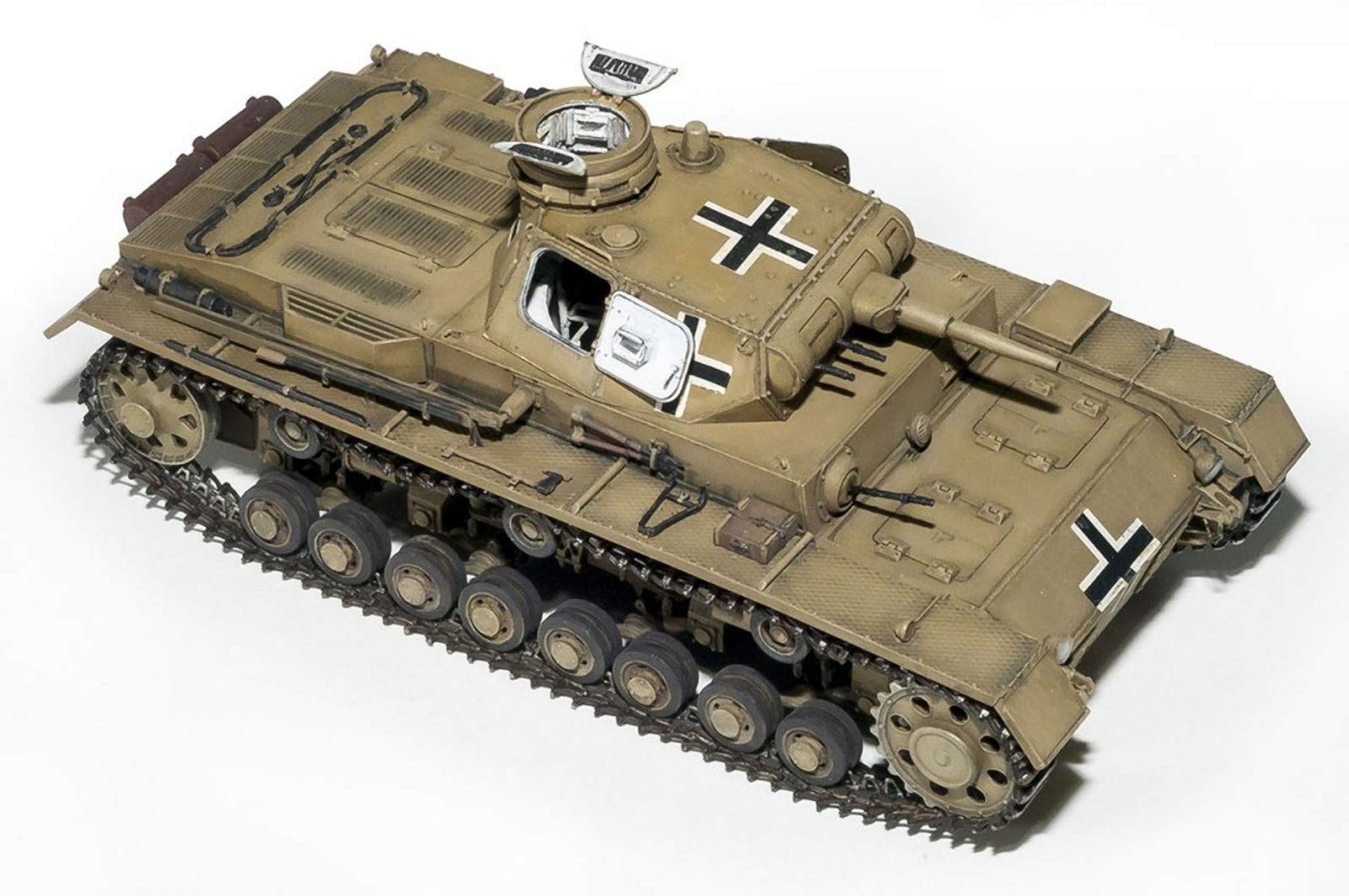 Amazon | ミニアート 1/35 III号戦車C型 プラモデル | プラモデル 通販