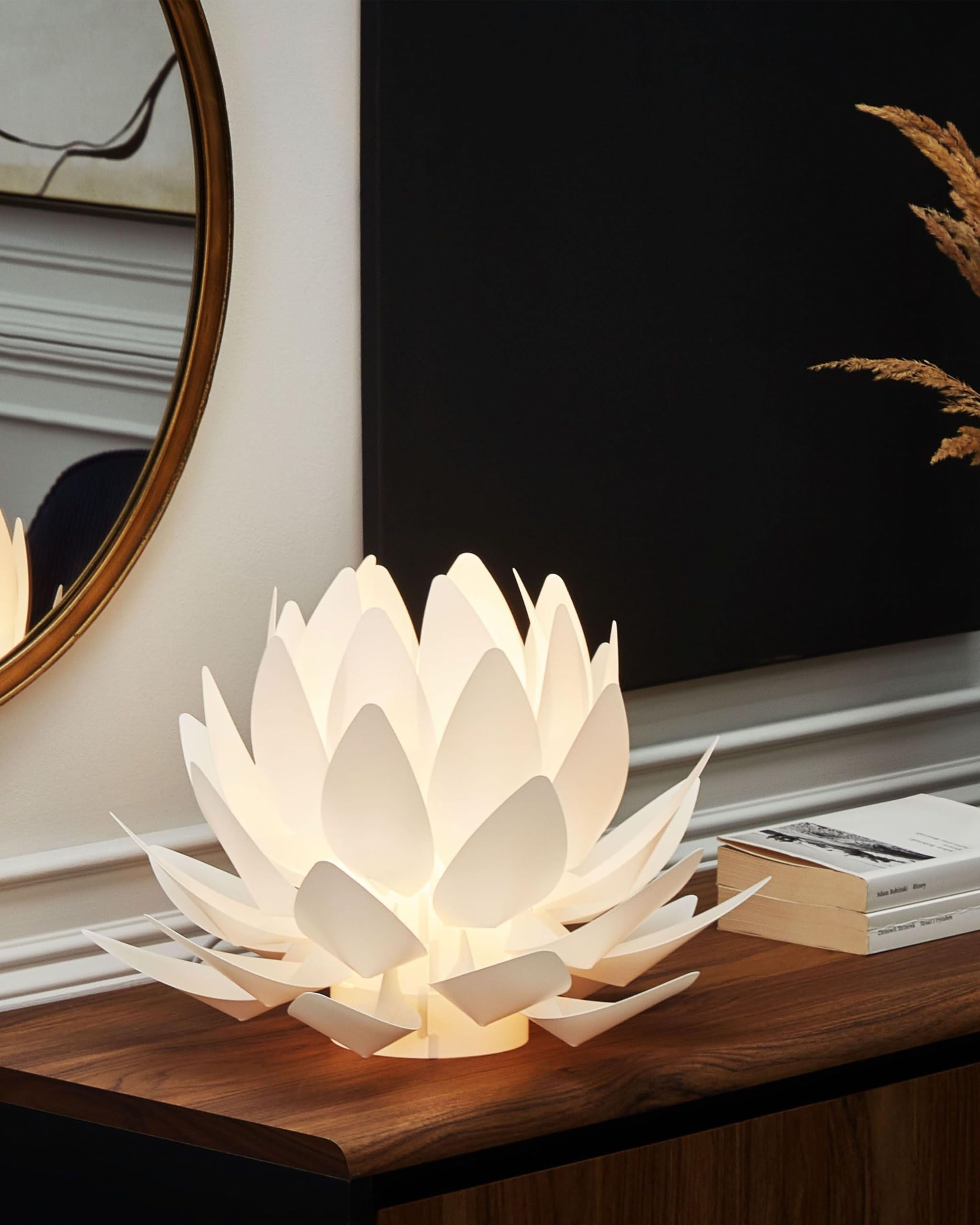 Beliani Originelle Tischlampe Blumen-Motiv Kunststoff weiß Musone
