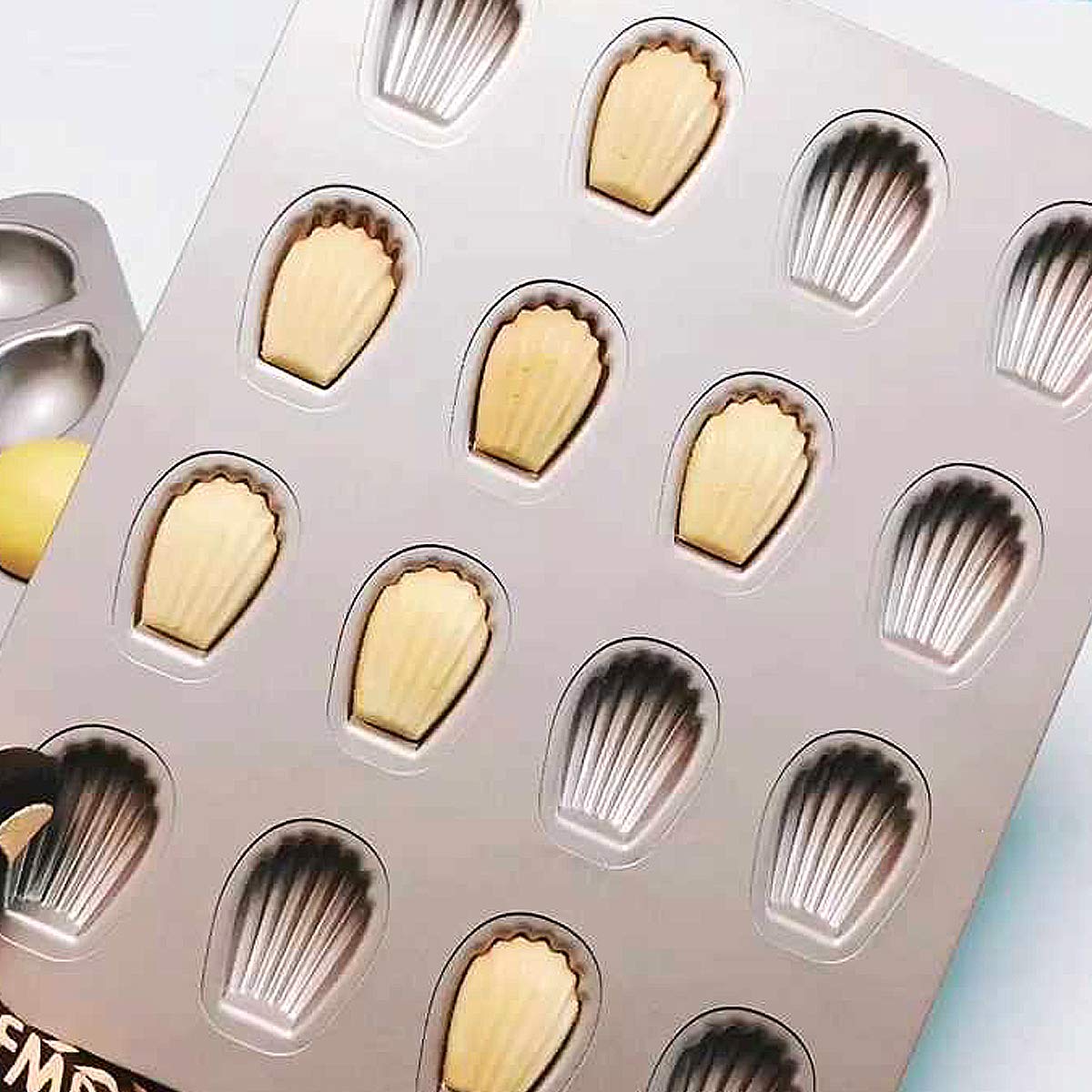 CANDeal 16 Tassen Heavy Duty Shell Form Backen Kuchenform Pan, Kohlenstoffstahl Antihaft-Madeleine Pan, Madeline Backformen Für Backen Im Ofen
