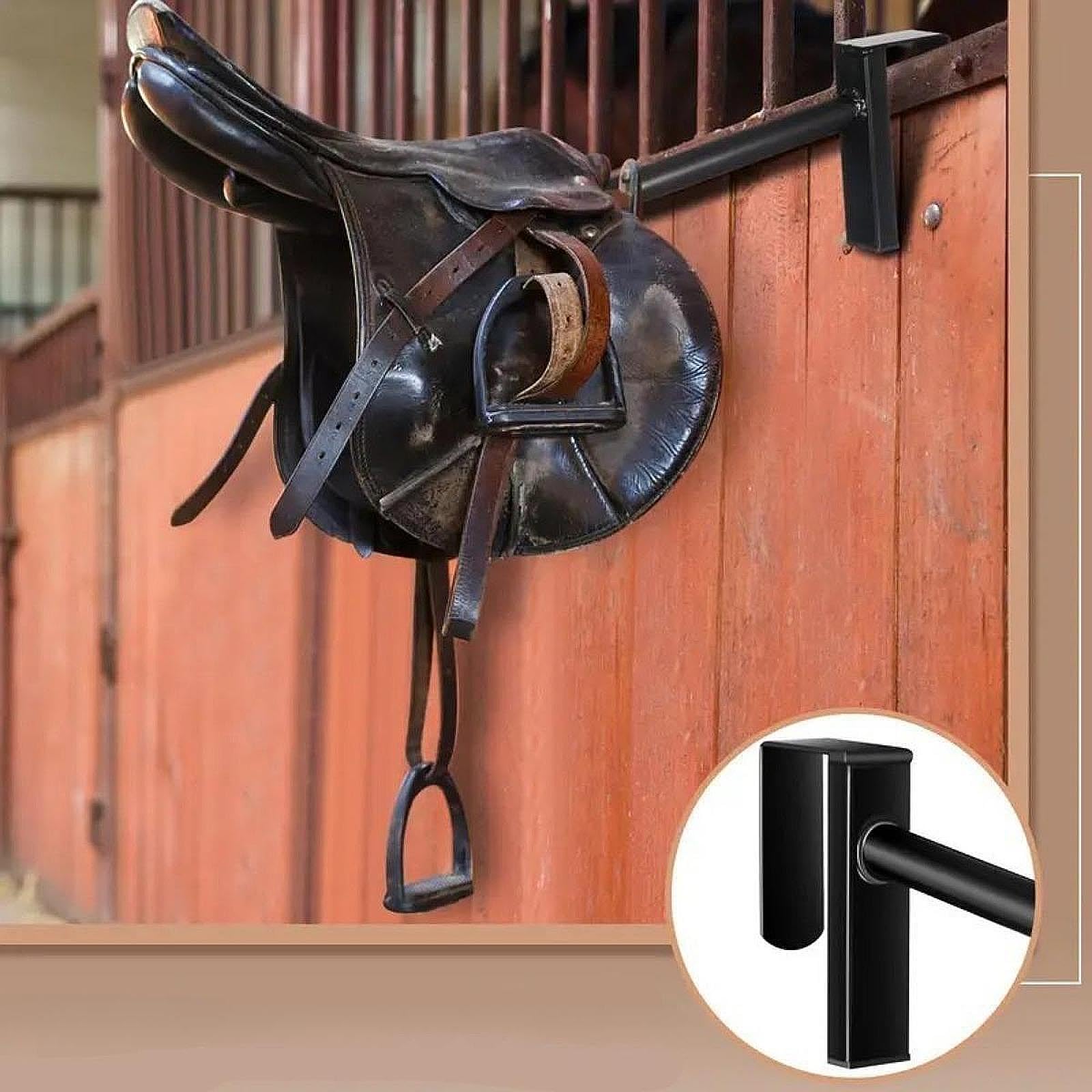 LOVIVER Support de Selle Portable pour Couverture de Cheval, Support Suspendu pour Écurie Équestre, Présentoir Noir à Suspendre aux Murs ou aux Portes des Stalles, Usage Ferme/Compétition/Voyage