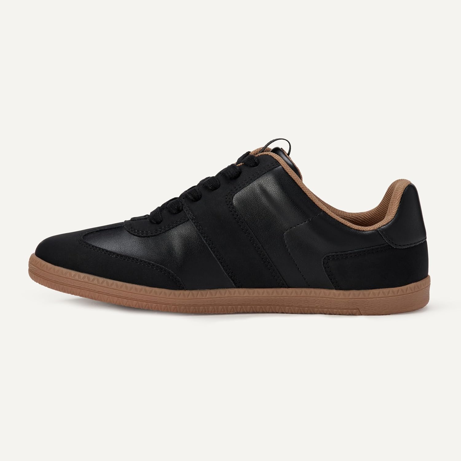 Amazon Essentials Women's Low Top Retro Sneaker with Padded Collar