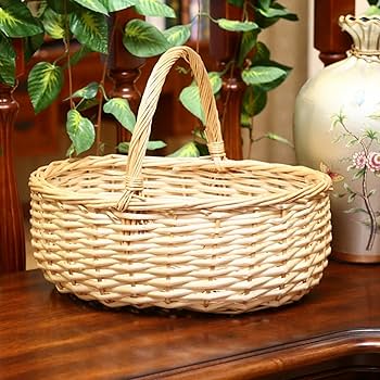 カゴ　18日まで¥9800バスケット　(手作りビンテージ布付き110×102) カゴ 18日まで¥9800バスケット (手作りビンテージ布付き110×102)