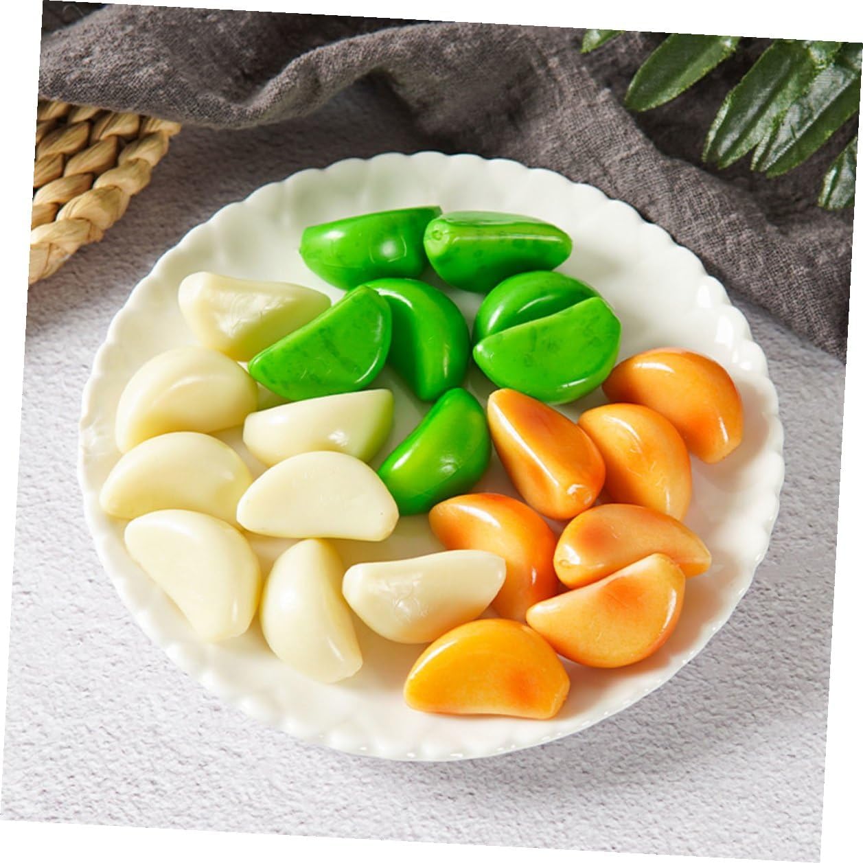 Artificial Garlic Cloves Model, Realistic Fake Vegetable Decoration, 6pcs Simulation Garlic Flakes Set for Home Kitchen Display and Photography Props