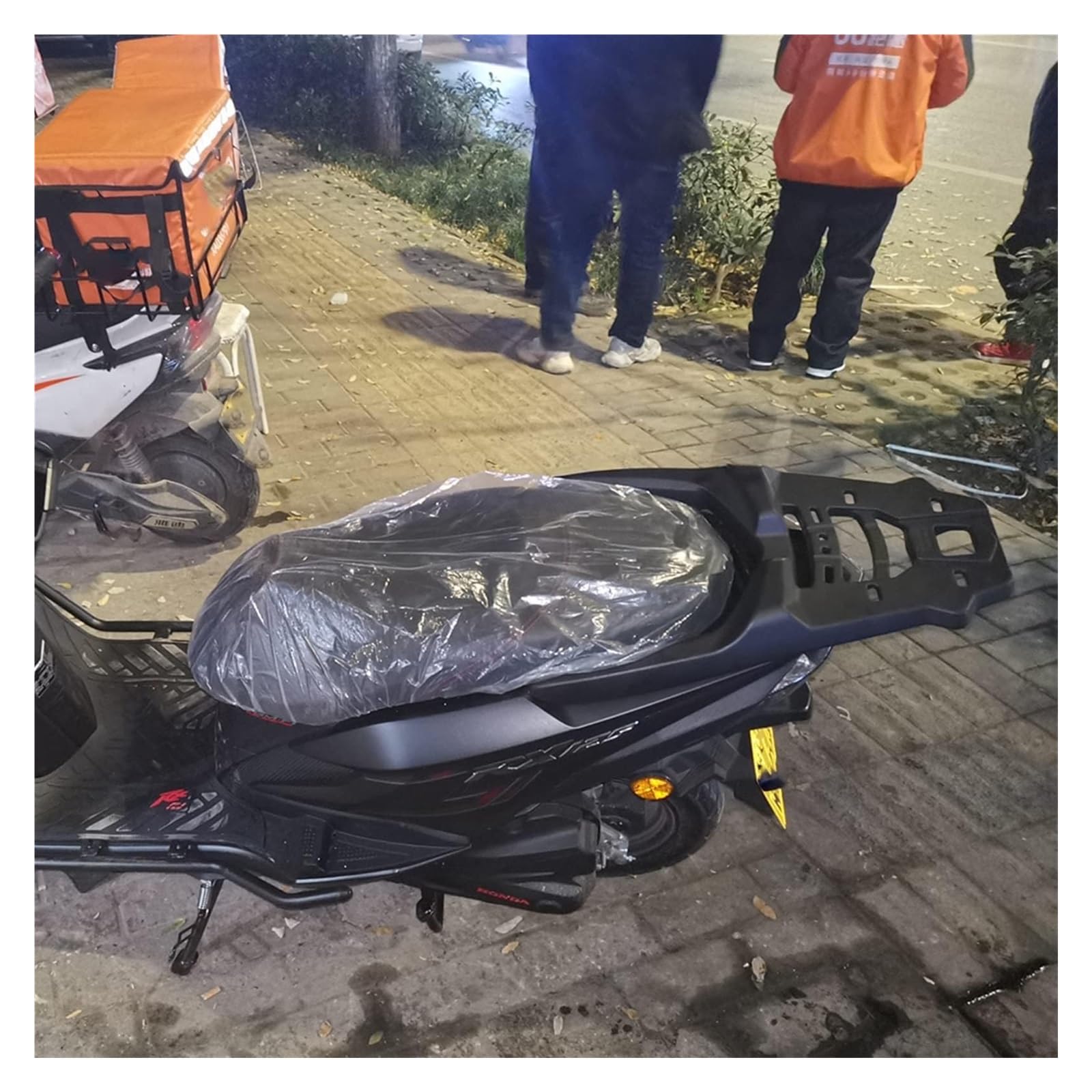 para RX125 RX 125 Fi Portaequipajes Trasero Accesorios para Motocicleta Caja Trasera Soporte para Baúl Reposabrazos Portapacchi Moto(Black)