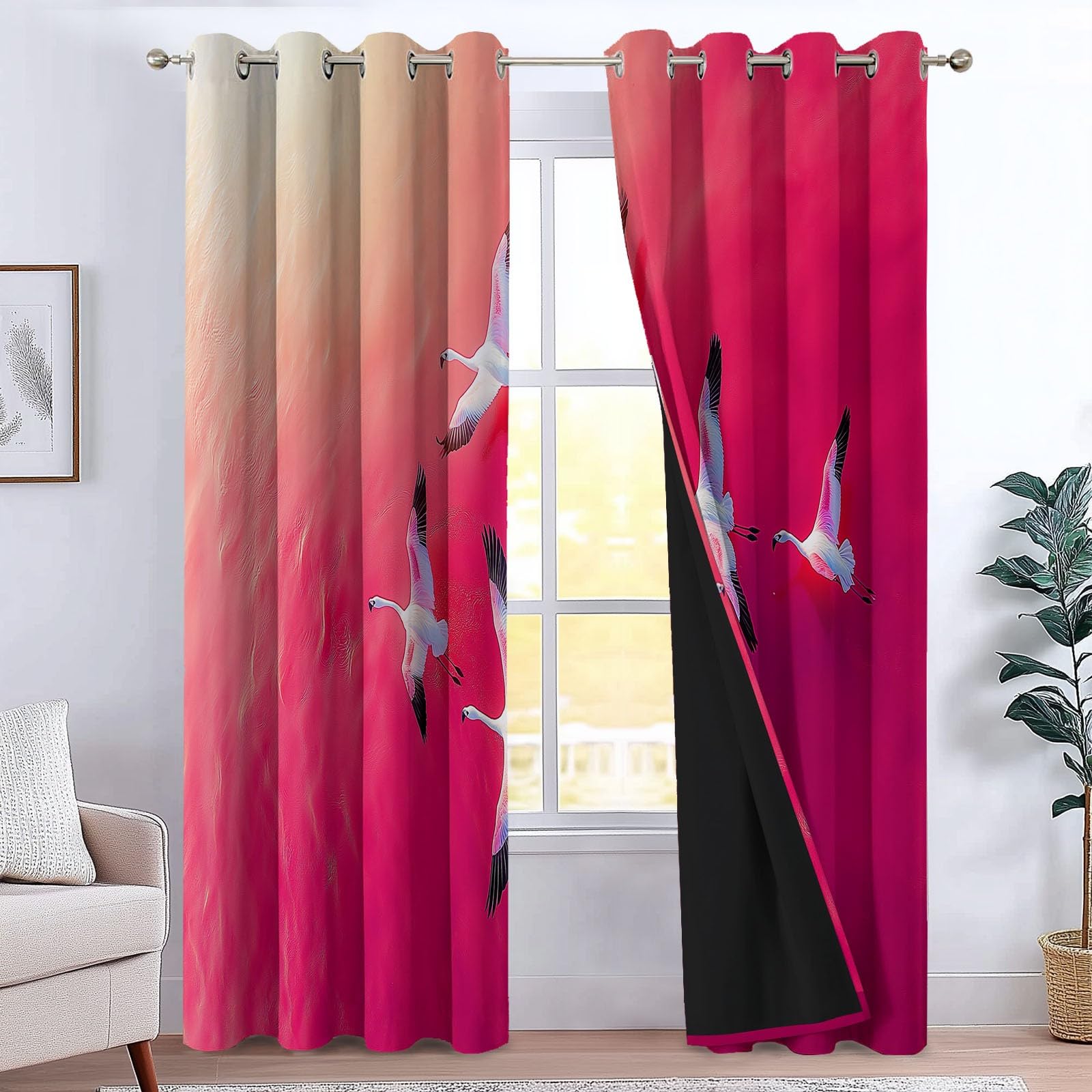 Rideau occultant flamant rose pour créer une ambiance douce dans la chambre enfant