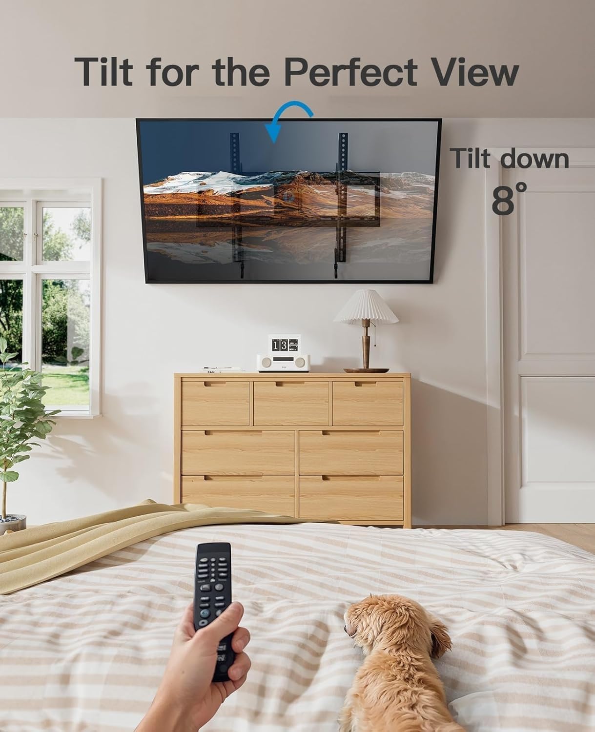 Pipishell Supporto da parete inclinabile per TV piatti o curvi da 37″-82″ fino a 59,9 kg, VESA max 600x400mm, Staffa TV per montaggio a parete con serrature a tirante, Staffa di montaggio TV per perni