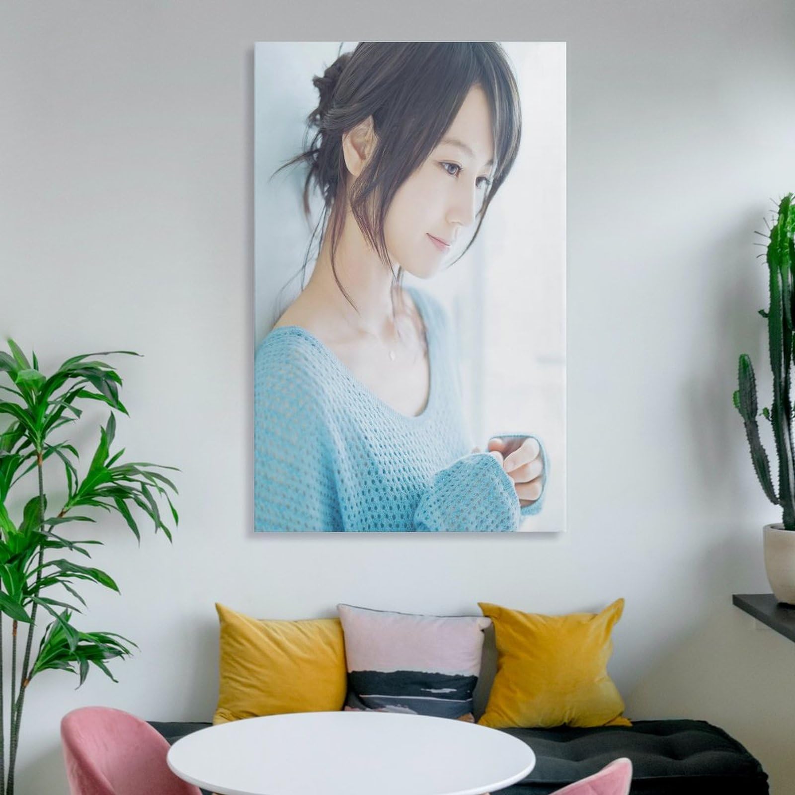 Amazon.co.jp: 堀北真希グラビア水着画画像集女優・歌手・アイドル83