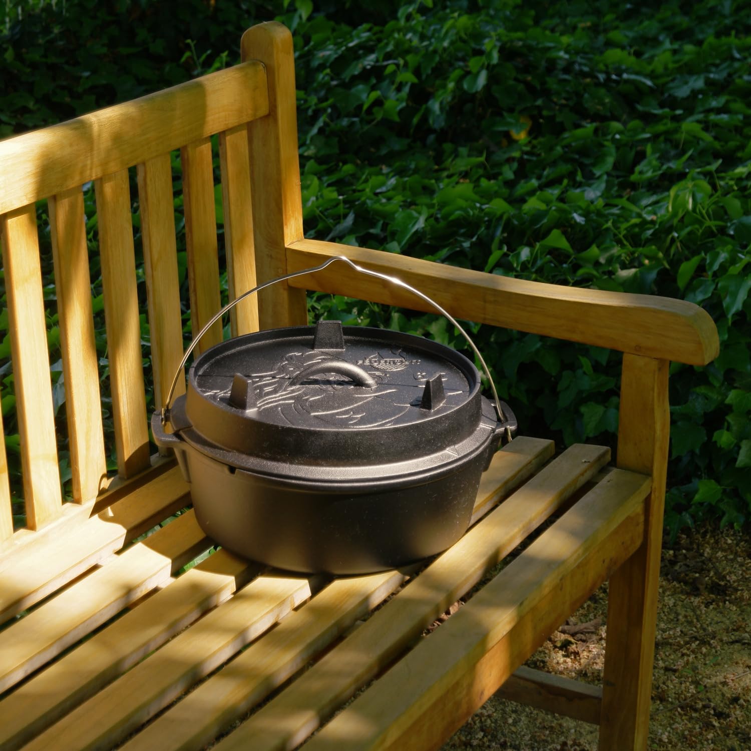 Dutch Oven 6,5 l sans pieds – Grande casserole en fonte pour cuisinière, induction, four, rôti, pain, barbecue – Cocotte pour famille, ragoût, ragoût, ragoût, goulache, cuisine, rôtissoire