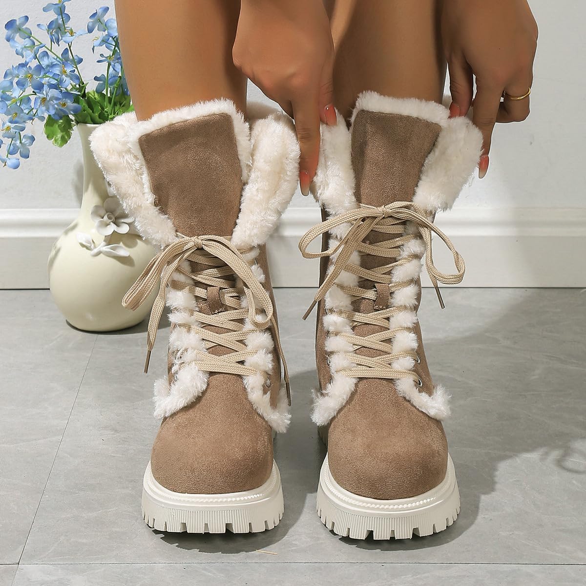Women's Winter Snow Boots with Fur Lining, Chunky Heel, Lace-Up Mid Calf Boots for Warmth and Comfort (Light Brown,numeric_9)