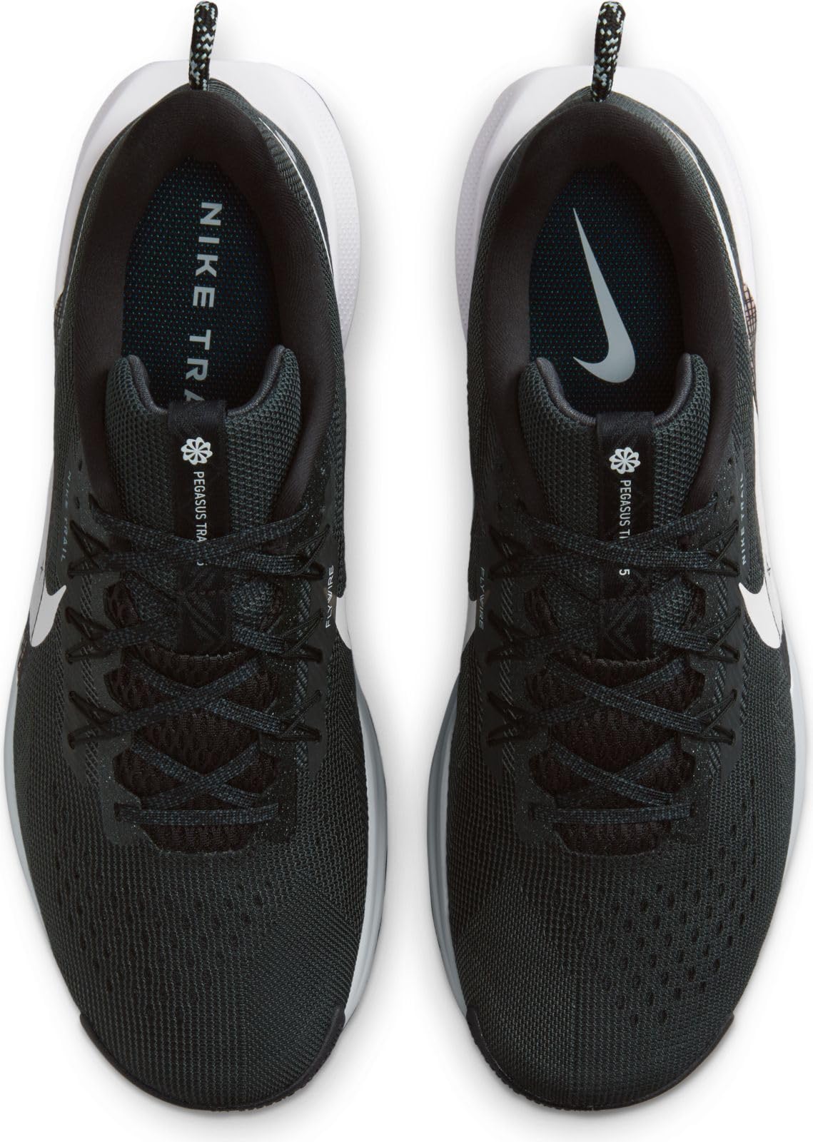 Nike Men's Pegasus Trail 5 Sneaker