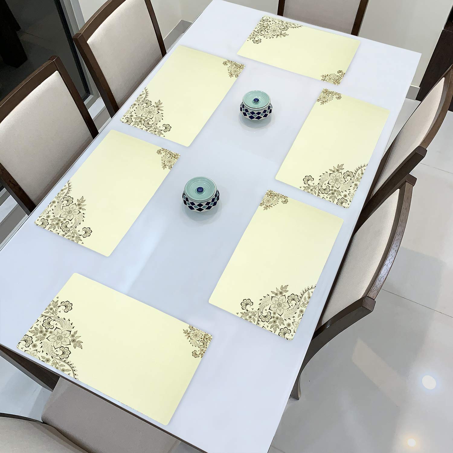 Samaaya ® PP Plastic Heat Resistant Mats for Dining Design On Corner White, Set of 6, Size 11x17 inches