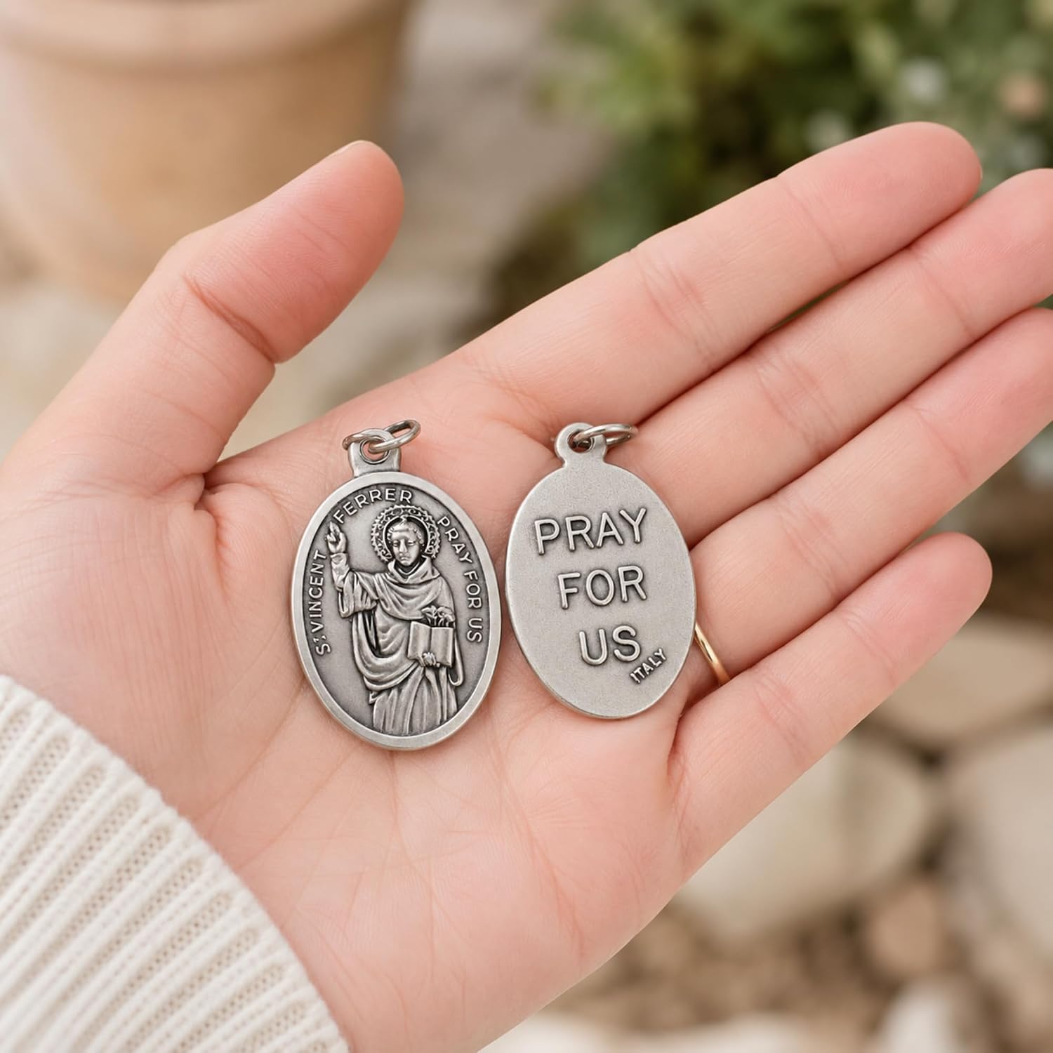 Saint Vincent Ferrer Italian Medal with Prayer Card – Catholic Patron Saint Pendant Charm, Made in Italy, Religious Gift for Men Women, Preachers, Missionaries, Confirmation, RCIA & Daily Devotion